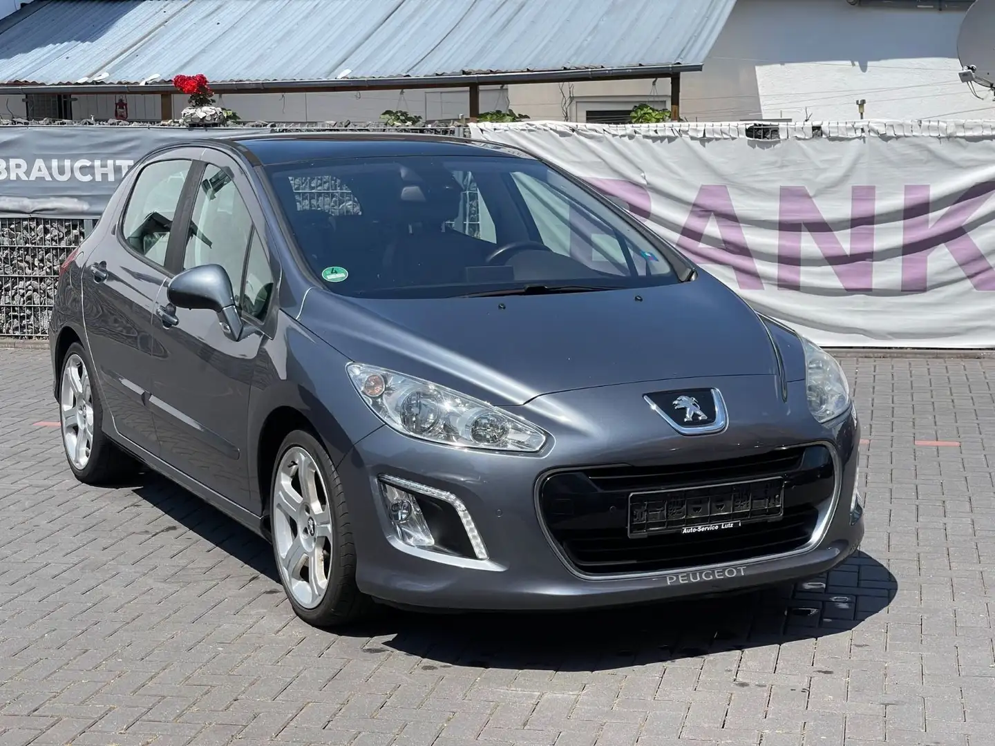Peugeot 308 1.6*Sport*Leder*Pano*Navi*8xbereift*18ZOLL* Grau - 1