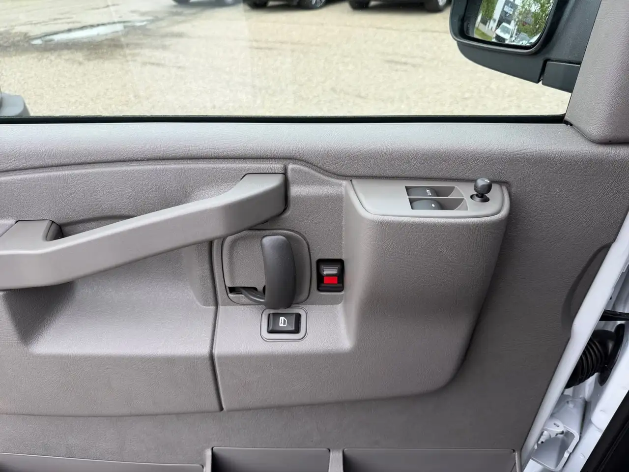 GMC Savana fotografie GMC Savana