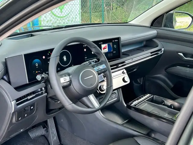 Hyundai Tucson view 10