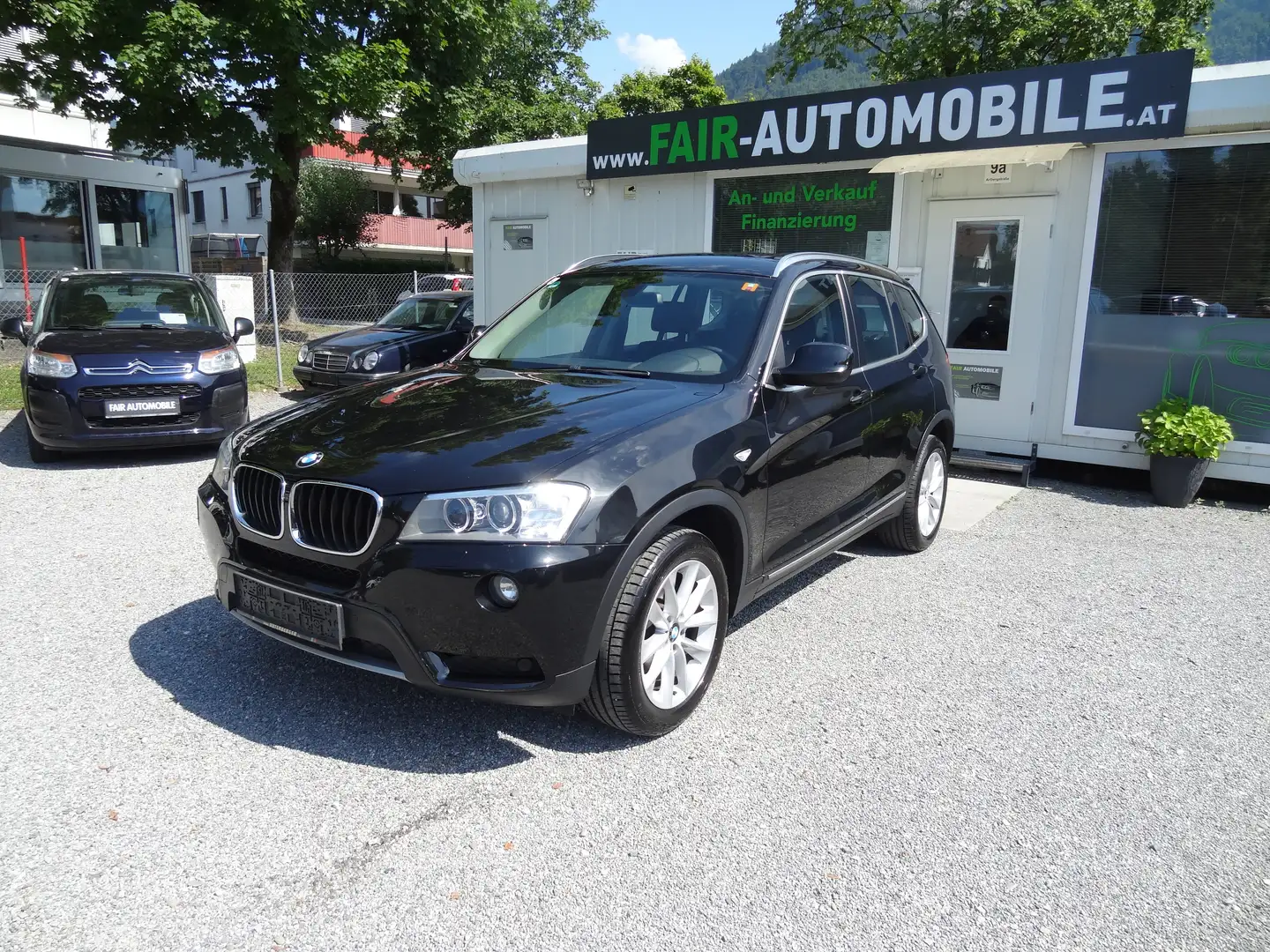 BMW X3 xDrive20d Österreich-Paket Aut. Noir - 1