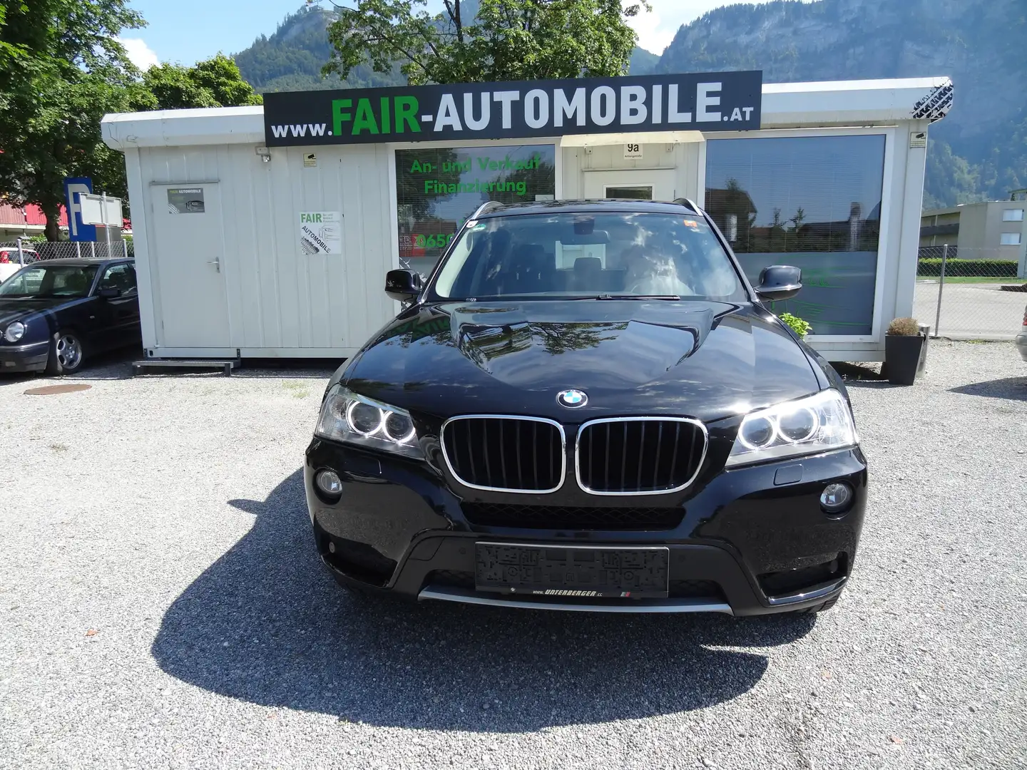 BMW X3 xDrive20d Österreich-Paket Aut. Noir - 2