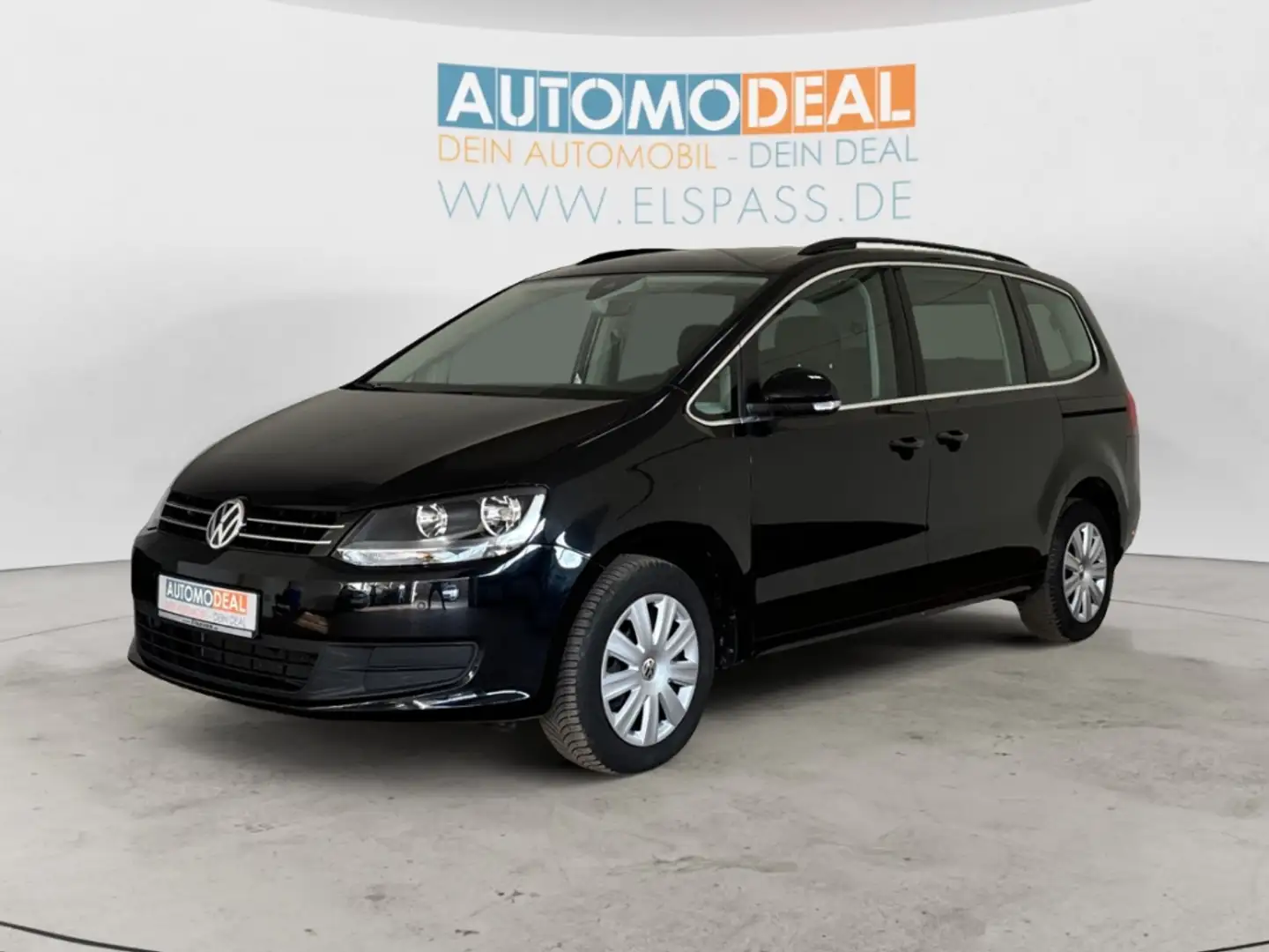 Volkswagen Sharan Comfortline NAV ACC SHZ PDC VO+HI BLUETOOTH KLIMAA Zwart - 2