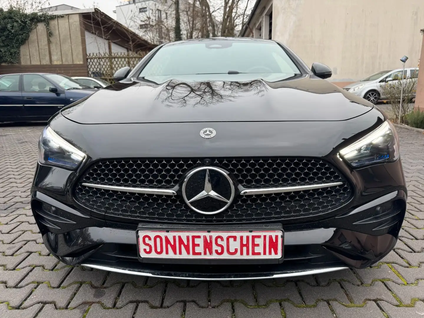 Mercedes-Benz CLE 220 d Edition AMG Line*PANO*BURMESTER*360* Schwarz - 2