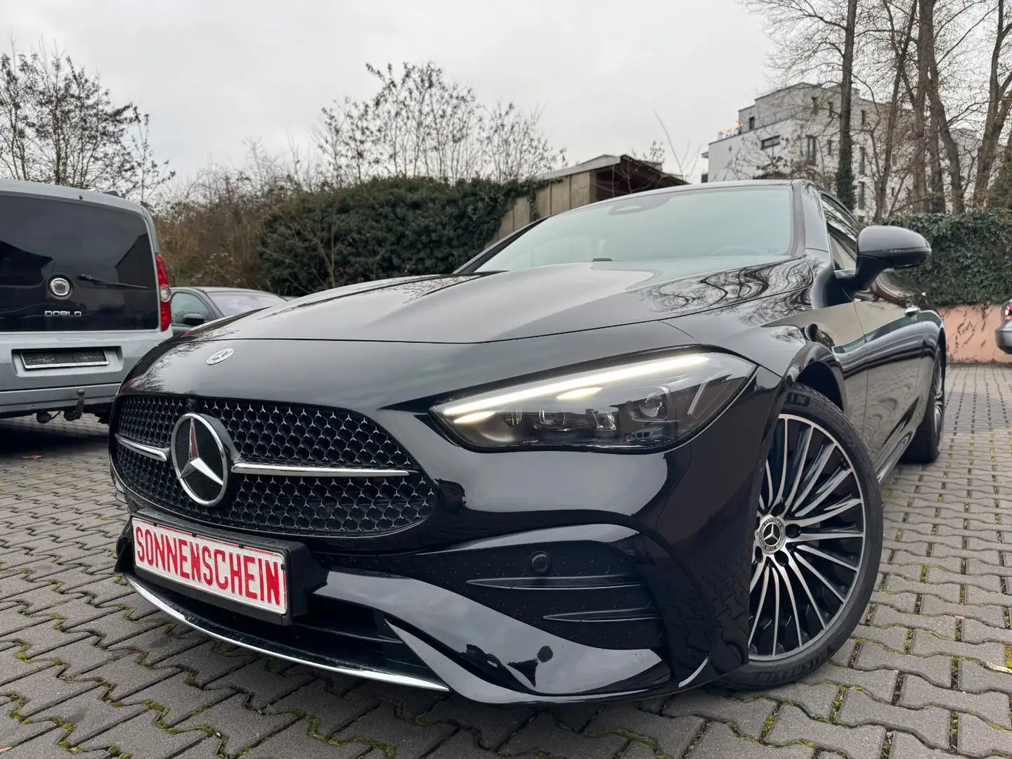 Mercedes-Benz CLE 220 d Edition AMG Line*PANO*BURMESTER*360* Schwarz - 1