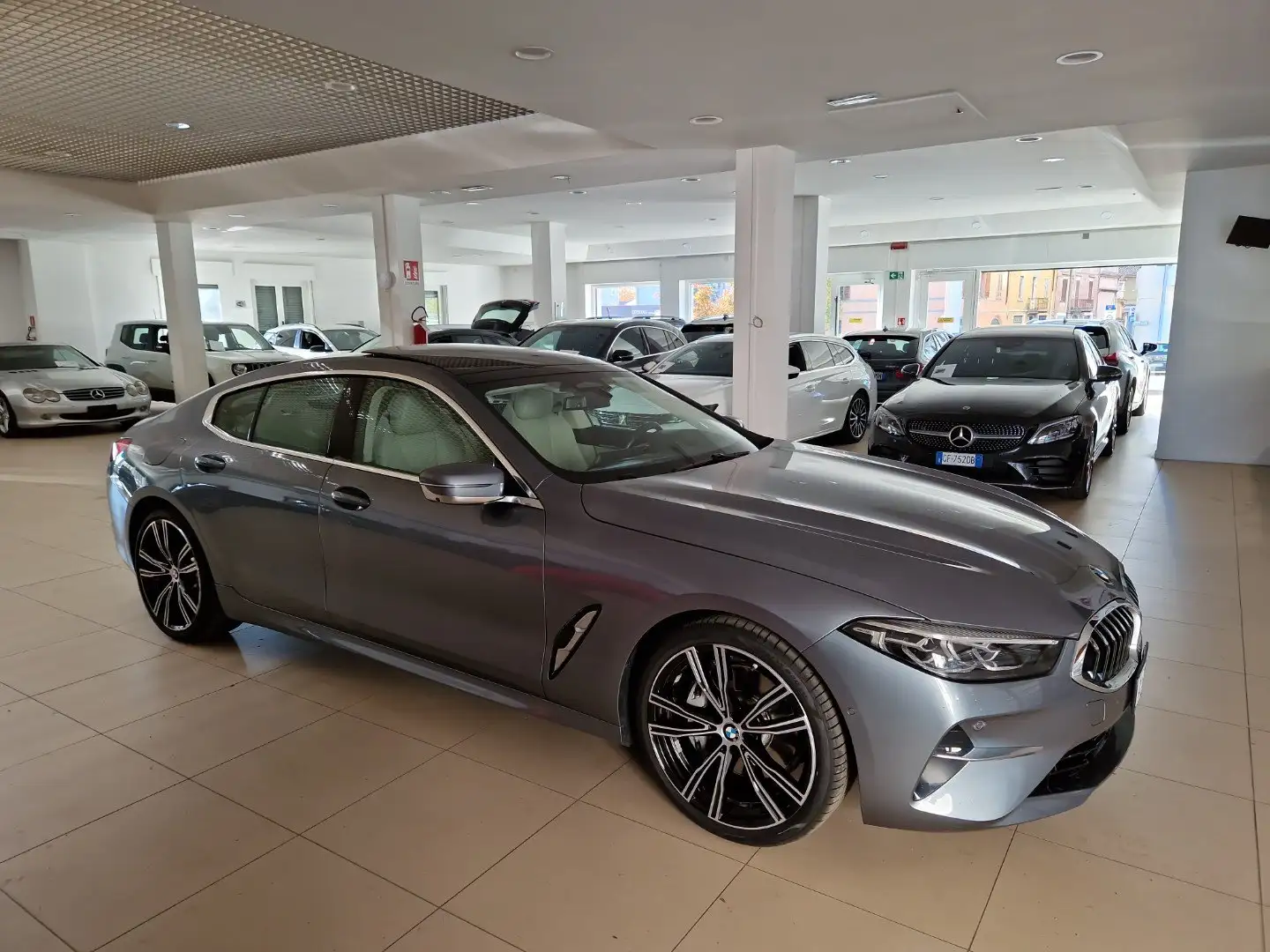 BMW 840 i 333cv Gran Coupé Tetto Pelle Adap. Cruise 20” Argento - 2
