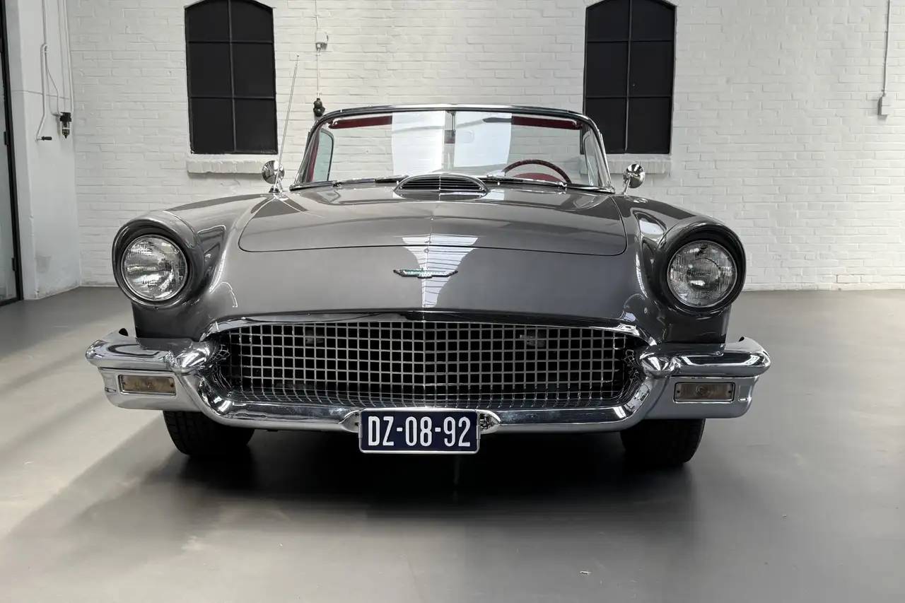 Ford Thunderbird CONVERTIBLE 4,8 V8 FULLY RESTORED + HARDTOP Vele e, foto 8