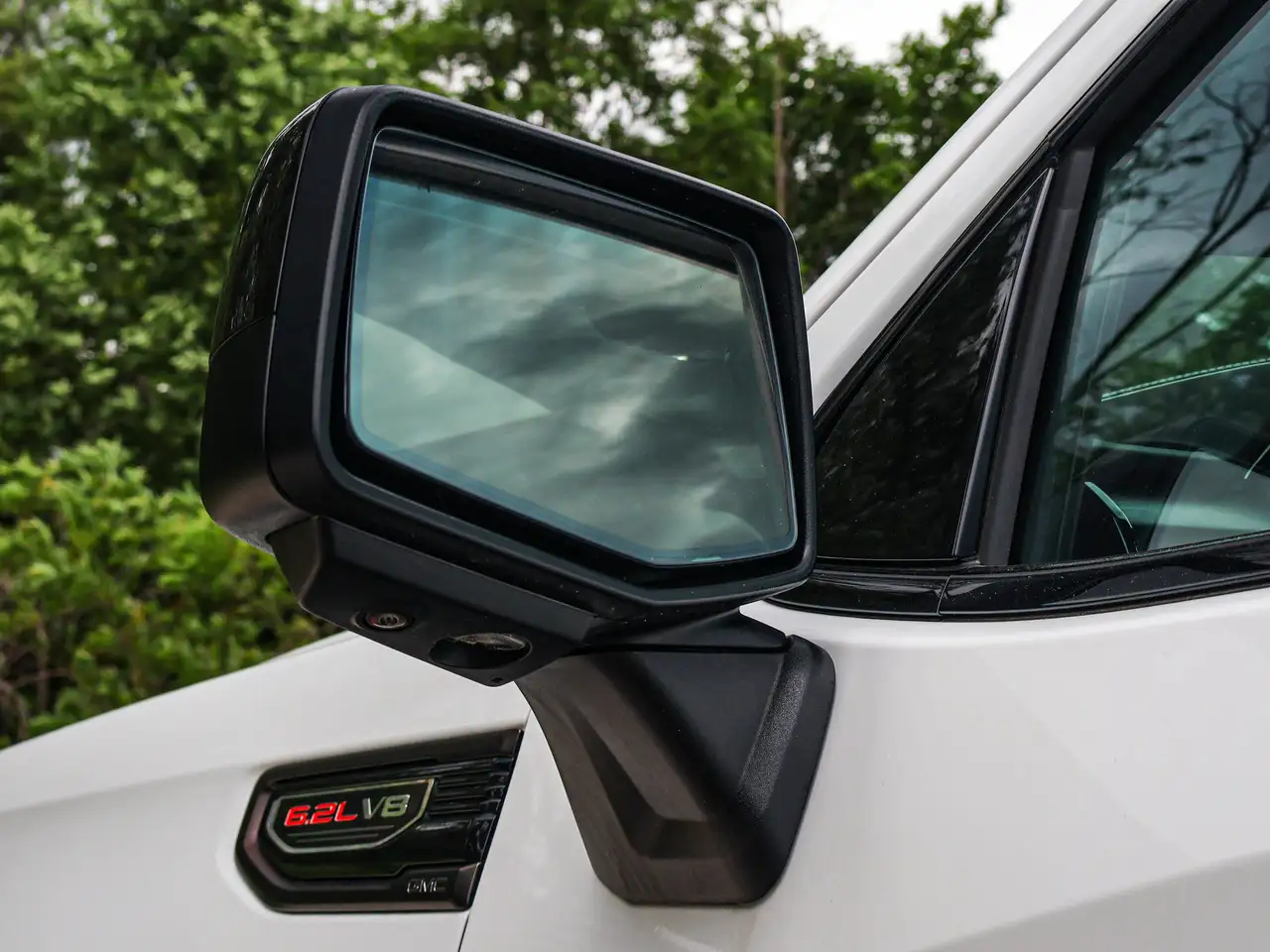 GMC Sierra 1500 fotografie GMC Sierra 1500