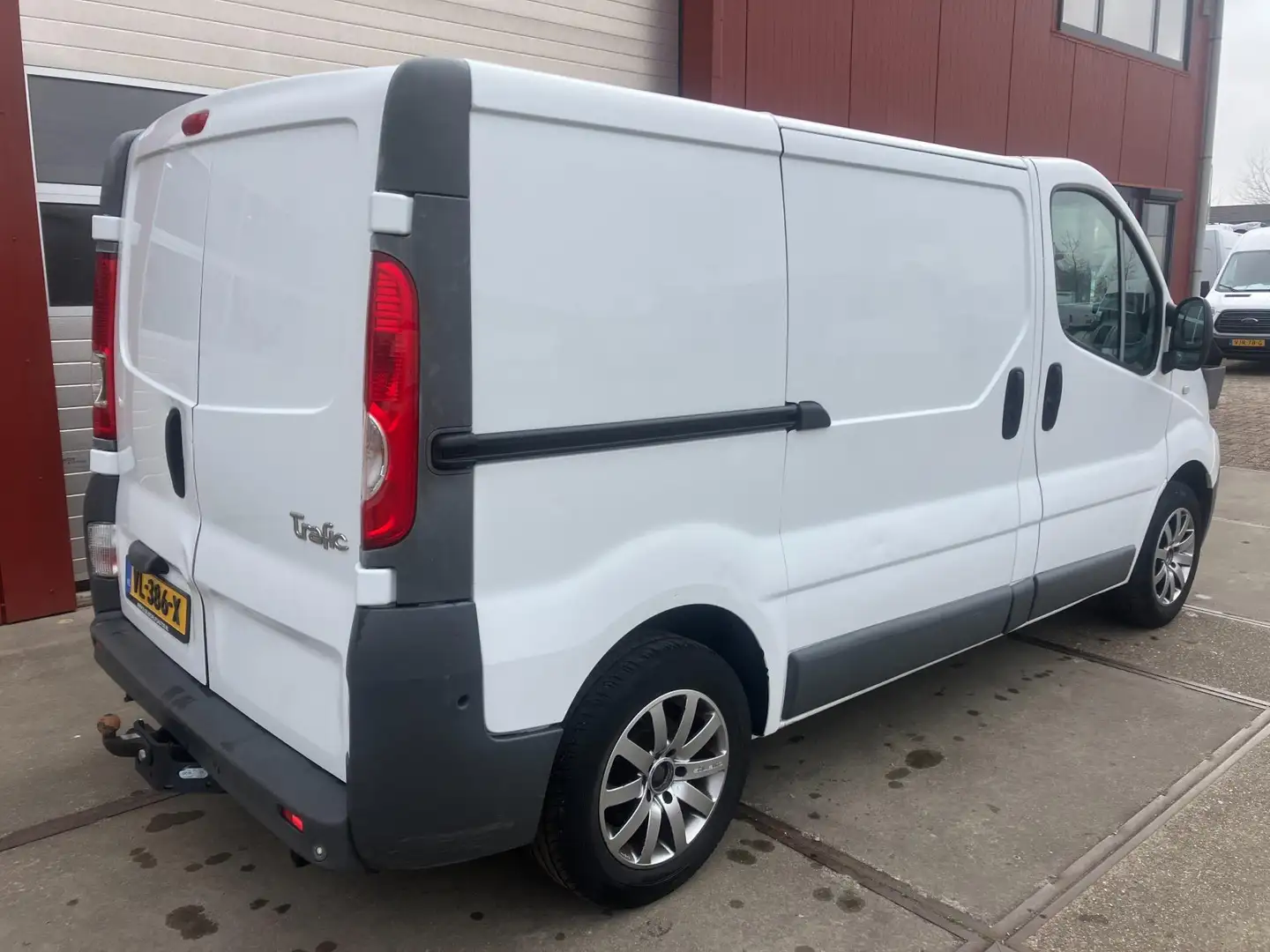 Renault Trafic 2.0 dCi T27 L1H1 Générique Wit - 2