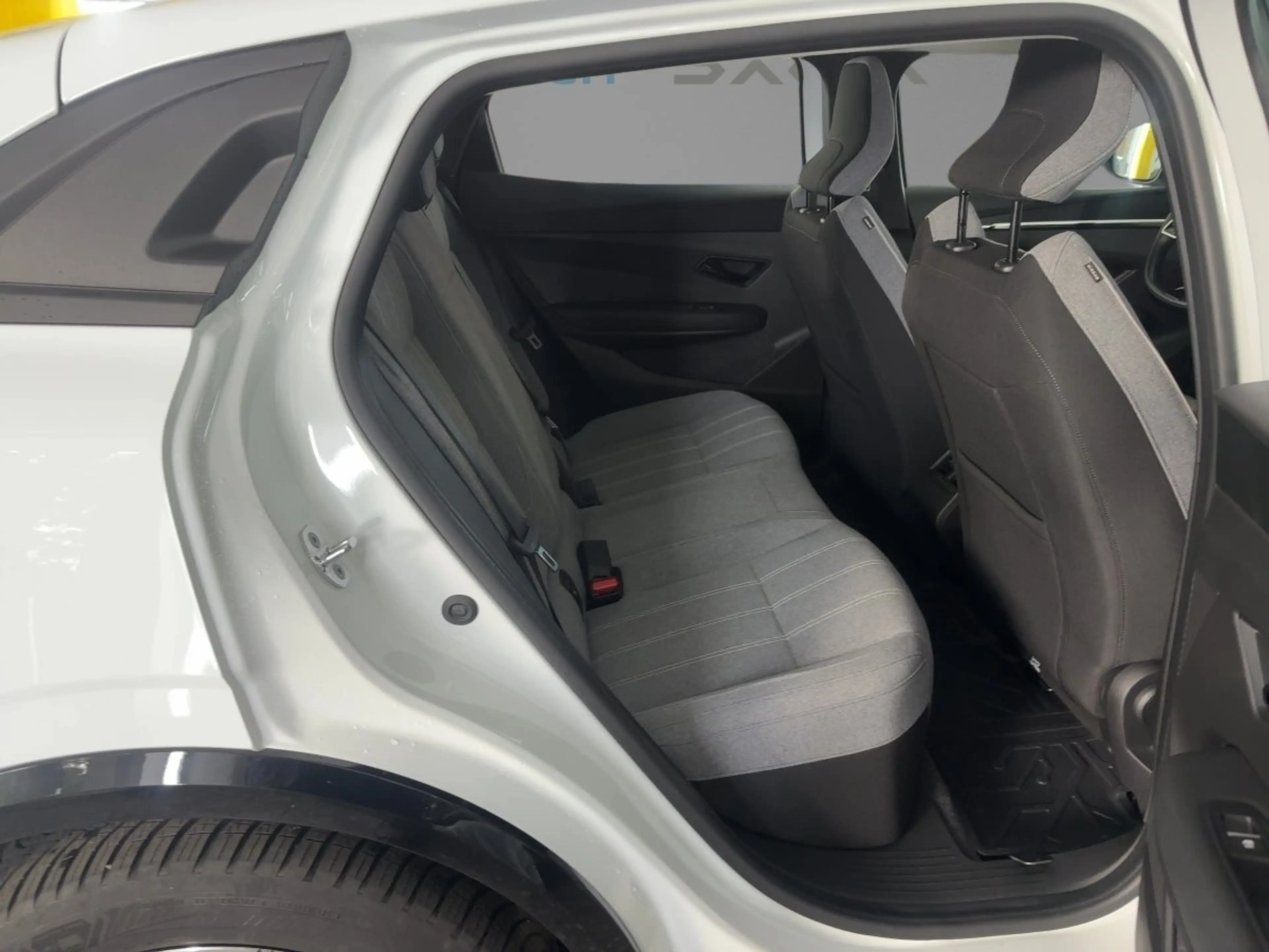 Renault Megane E-Tech E-Tech EV60 220 Evolution — photo 8