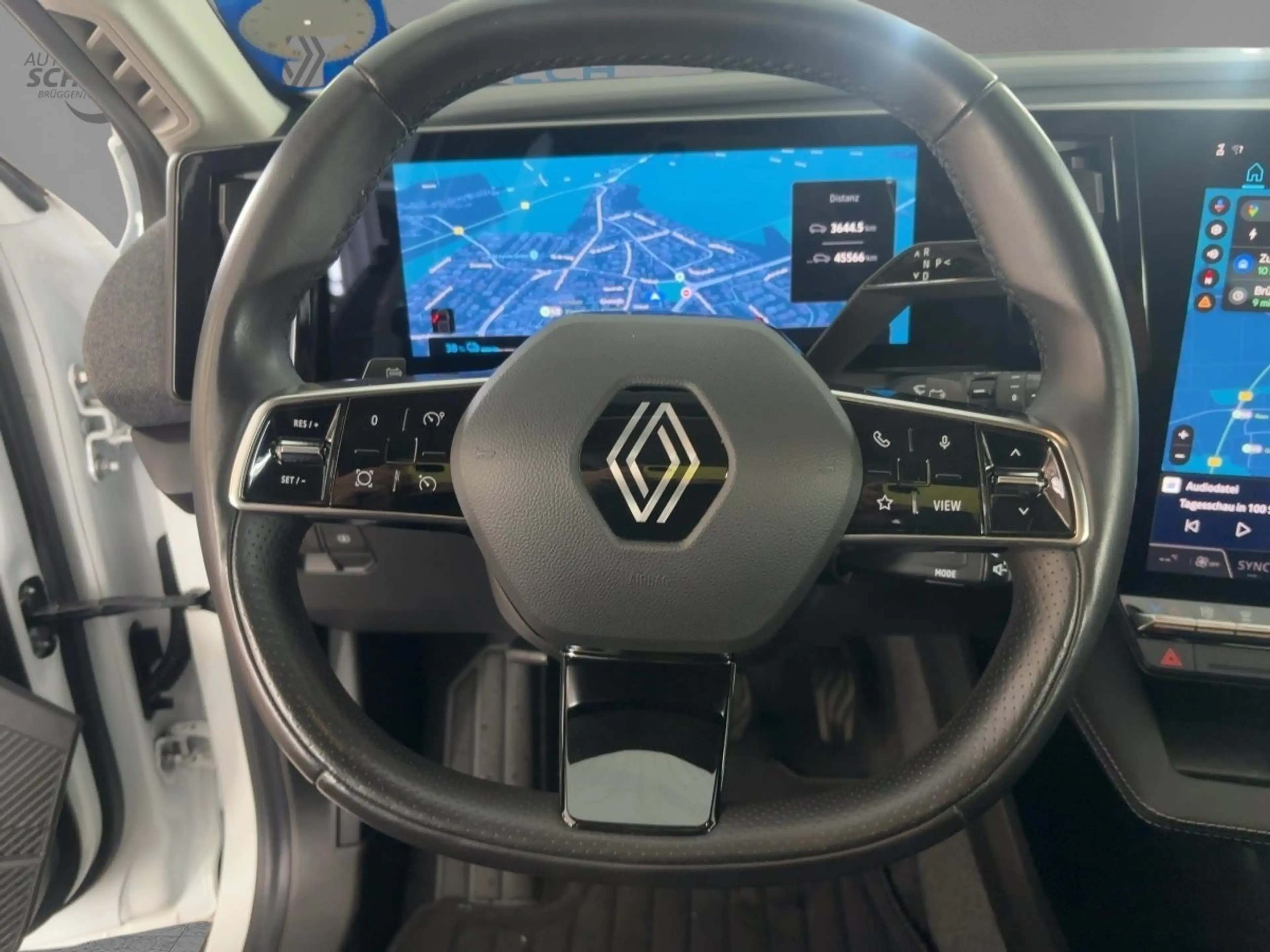 Renault Megane E-Tech E-Tech EV60 220 Evolution — photo 10