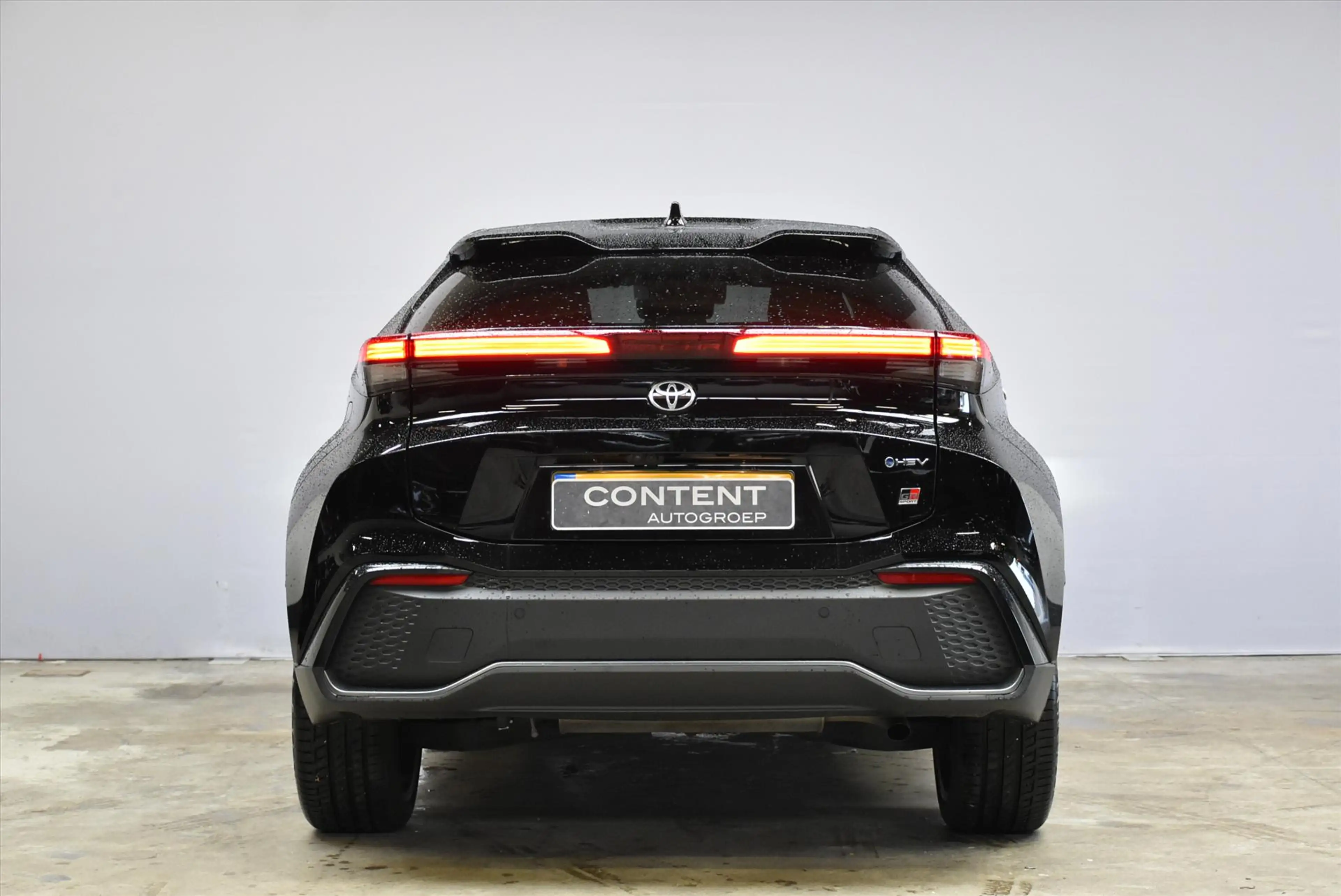 Toyota C-HR 2.0 High Power Hybrid 200 CVT GR Sport Premiére Ed — photo 6