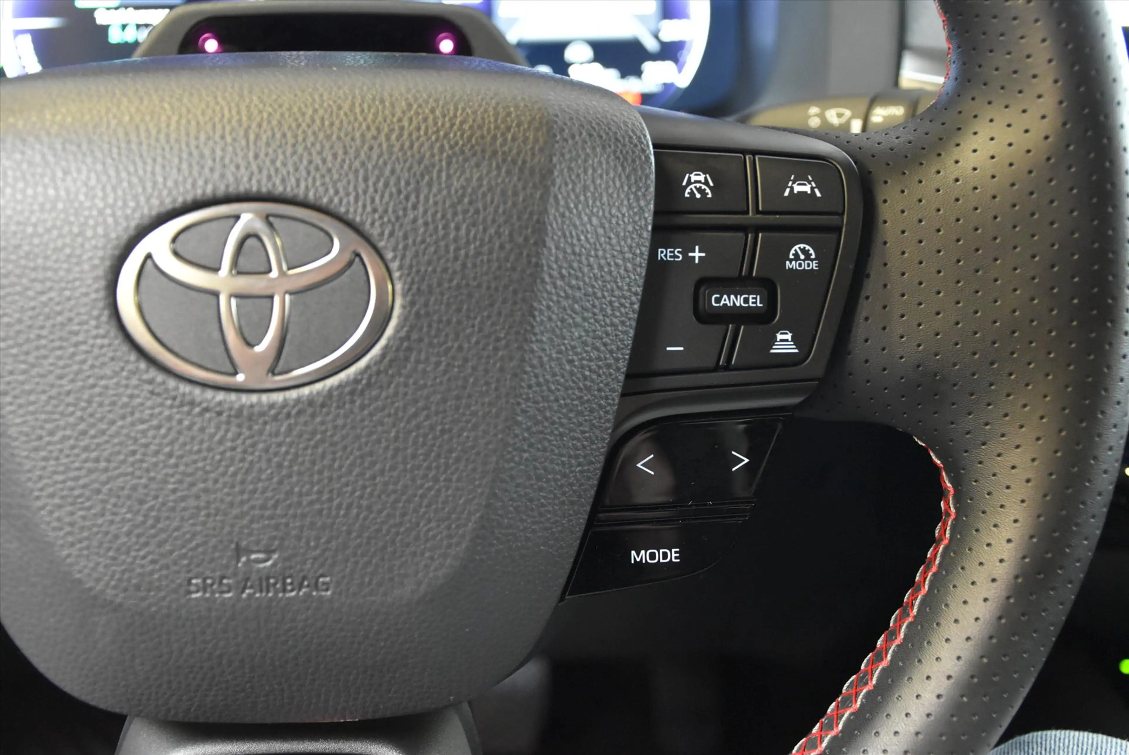 Toyota C-HR 2.0 High Power Hybrid 200 CVT GR Sport Premiére Ed — photo 20