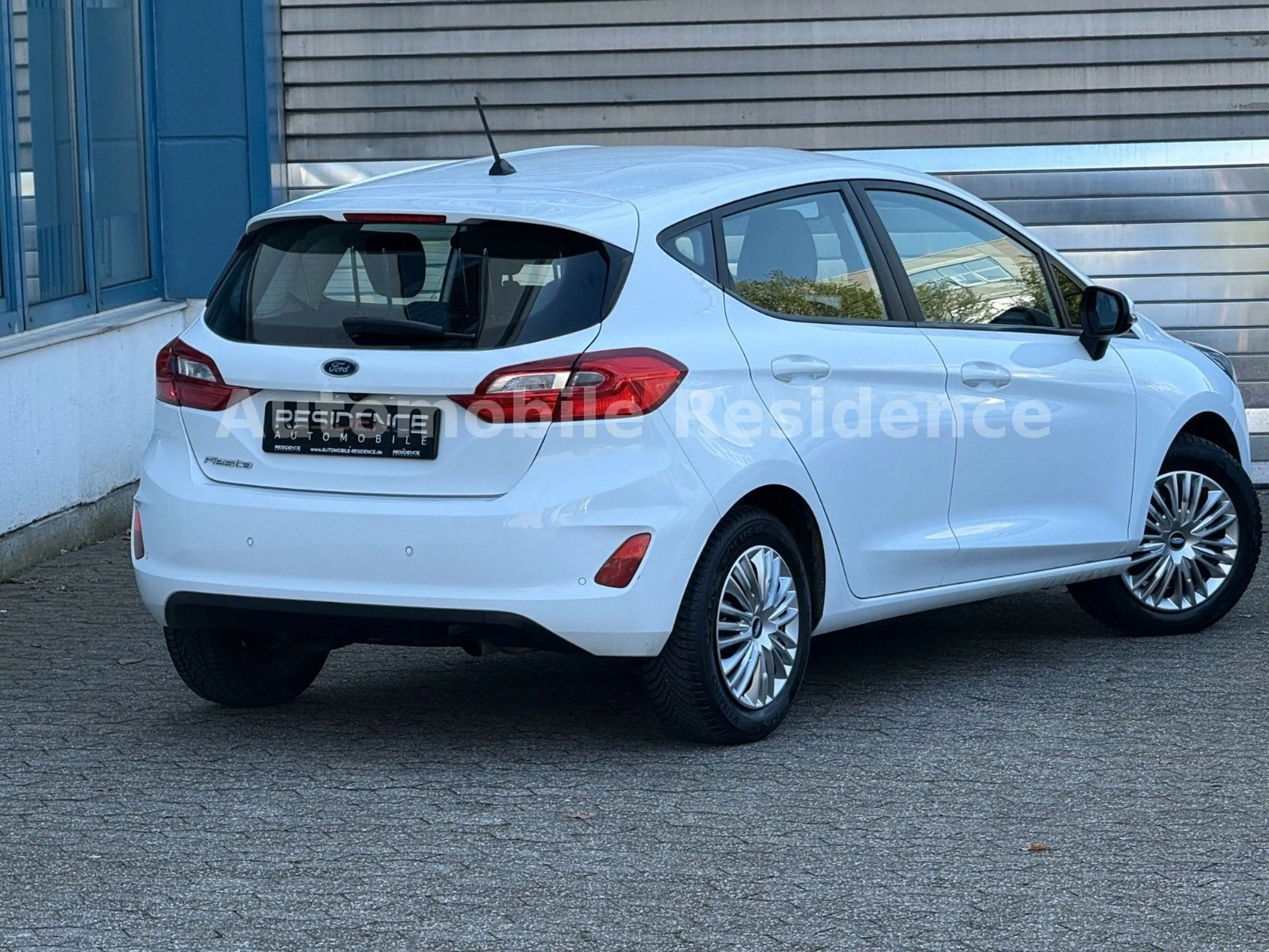 Ford Fiesta Cool&Connect 1.5TDCI*NAVI*TEMP*PDC*MFL*1H — photo 3