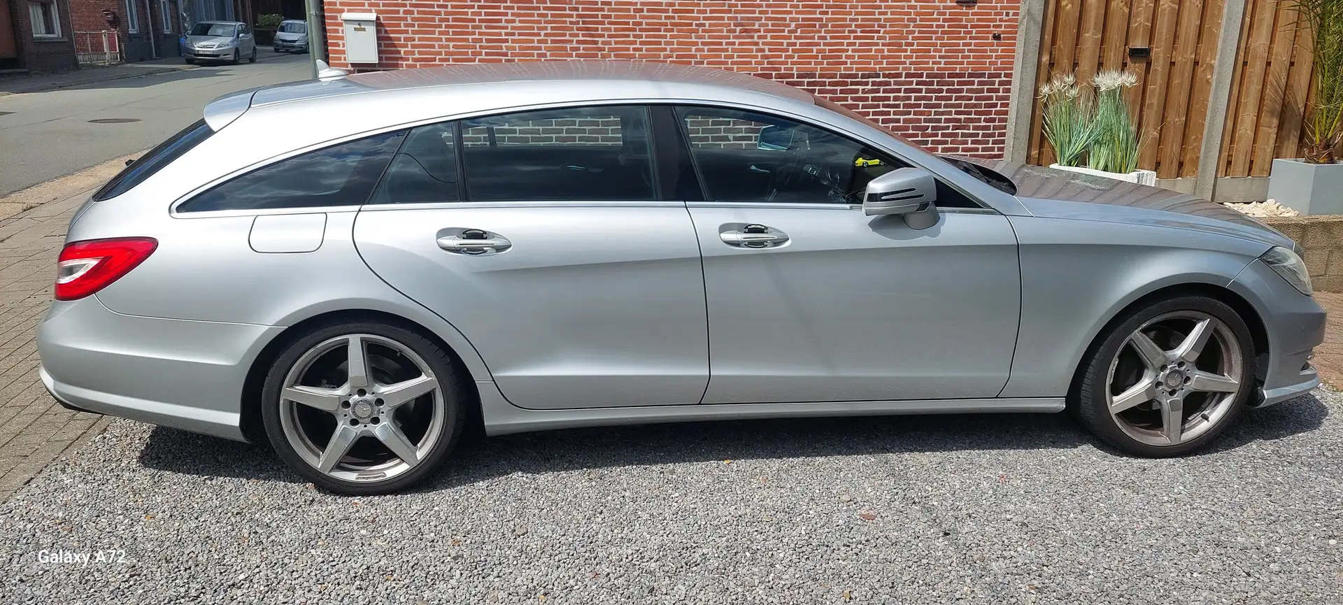 Mercedes-Benz CLS 250 CLS Shooting Brake 250 CDI 7G-TRONIC Stříbrná - 1