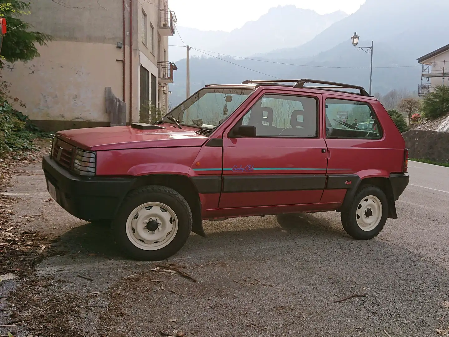 Fiat Panda 141A 1.1 4x4 Country Club Rouge - 1