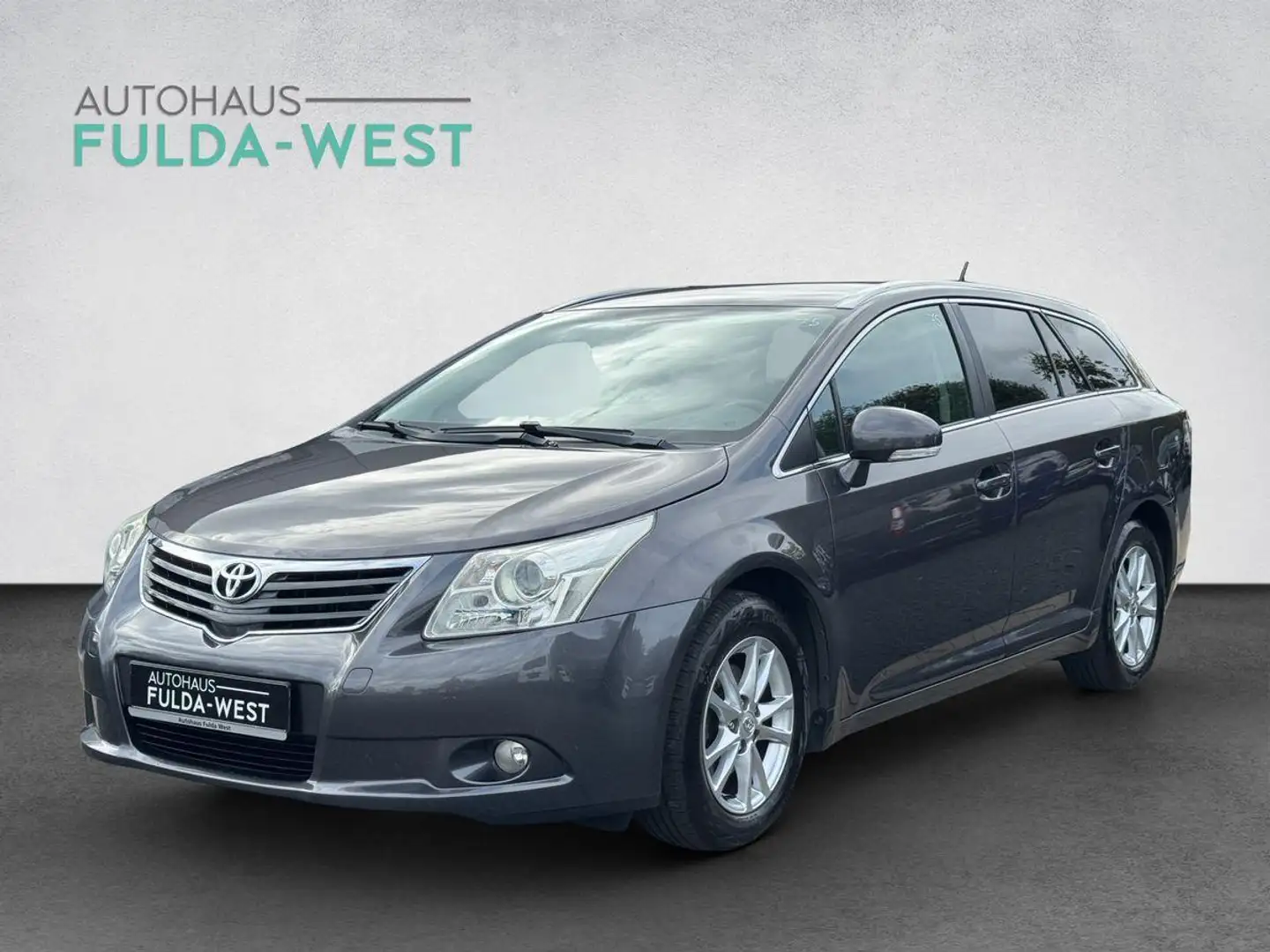 Toyota Avensis Kombi 1.8 1.Hd Alu Kamera Klimaaut. Temp Grau - 1