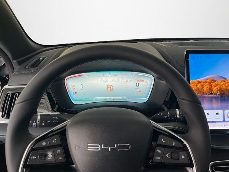 BYD Seal U DM-i Design AWD /360°/HUD/SHZ/PANO-DA 238 kW (3... — photo 7