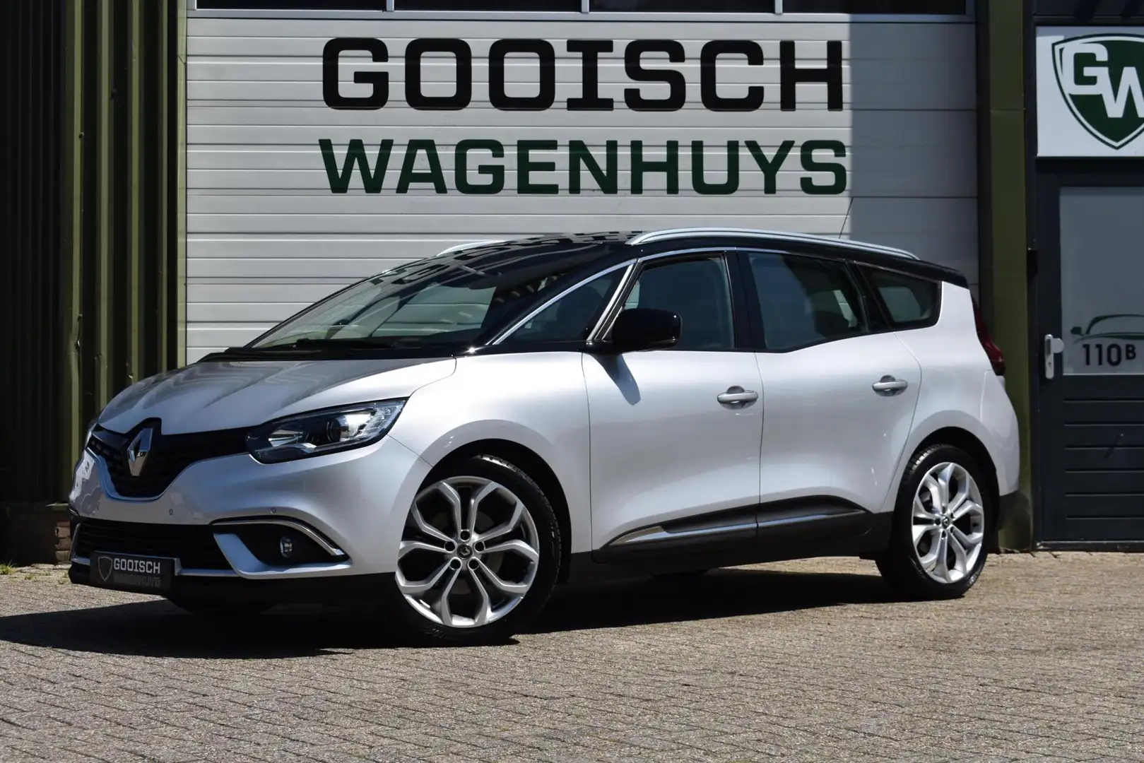 Renault Grand Scenic 1.2 TCe Zen Grijs - 1