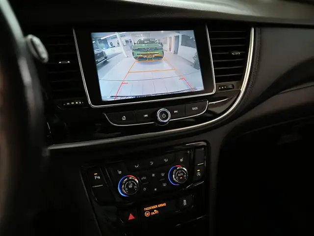Opel Mokka X view 18