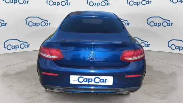 Mercedes-Benz Unknown Model view 3