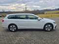 Volkswagen Passat Variant GTE/NAVI/KAMERA 360°/AHK/ACC/LANE Weiß - thumbnail 4