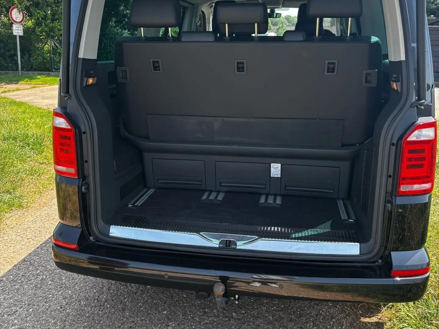 Volkswagen T6 Caravelle Caravelle Trendline Negro - 2