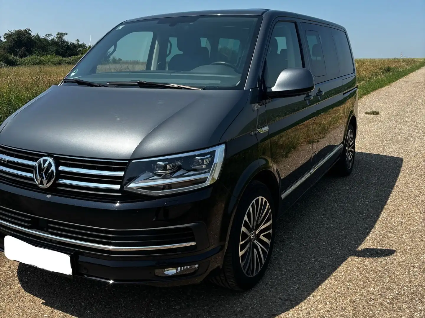 Volkswagen T6 Caravelle Caravelle Trendline Negro - 1