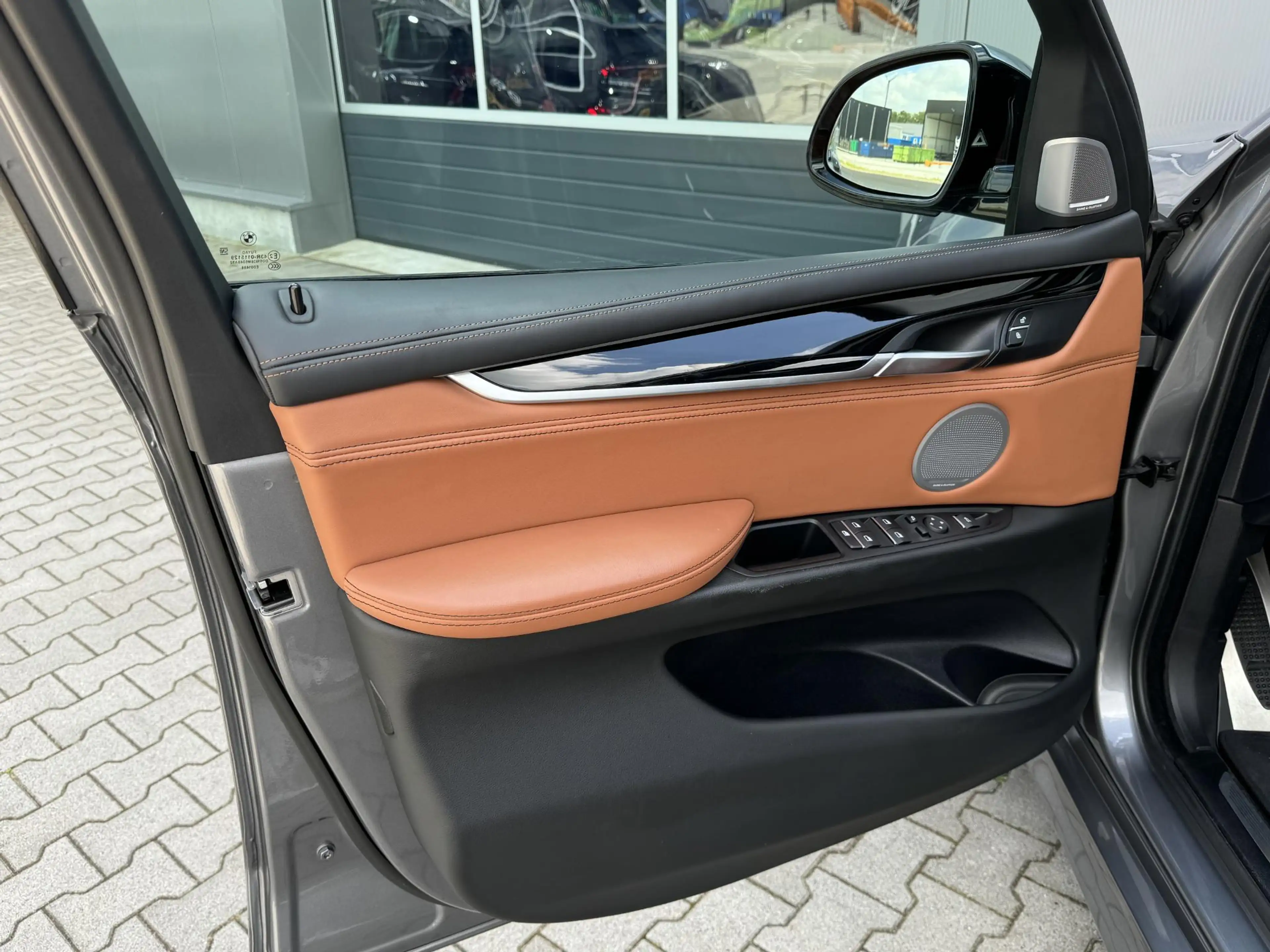 BMW X5 xDrive35i High Executive 306 PK | Individual | M s — photo 24