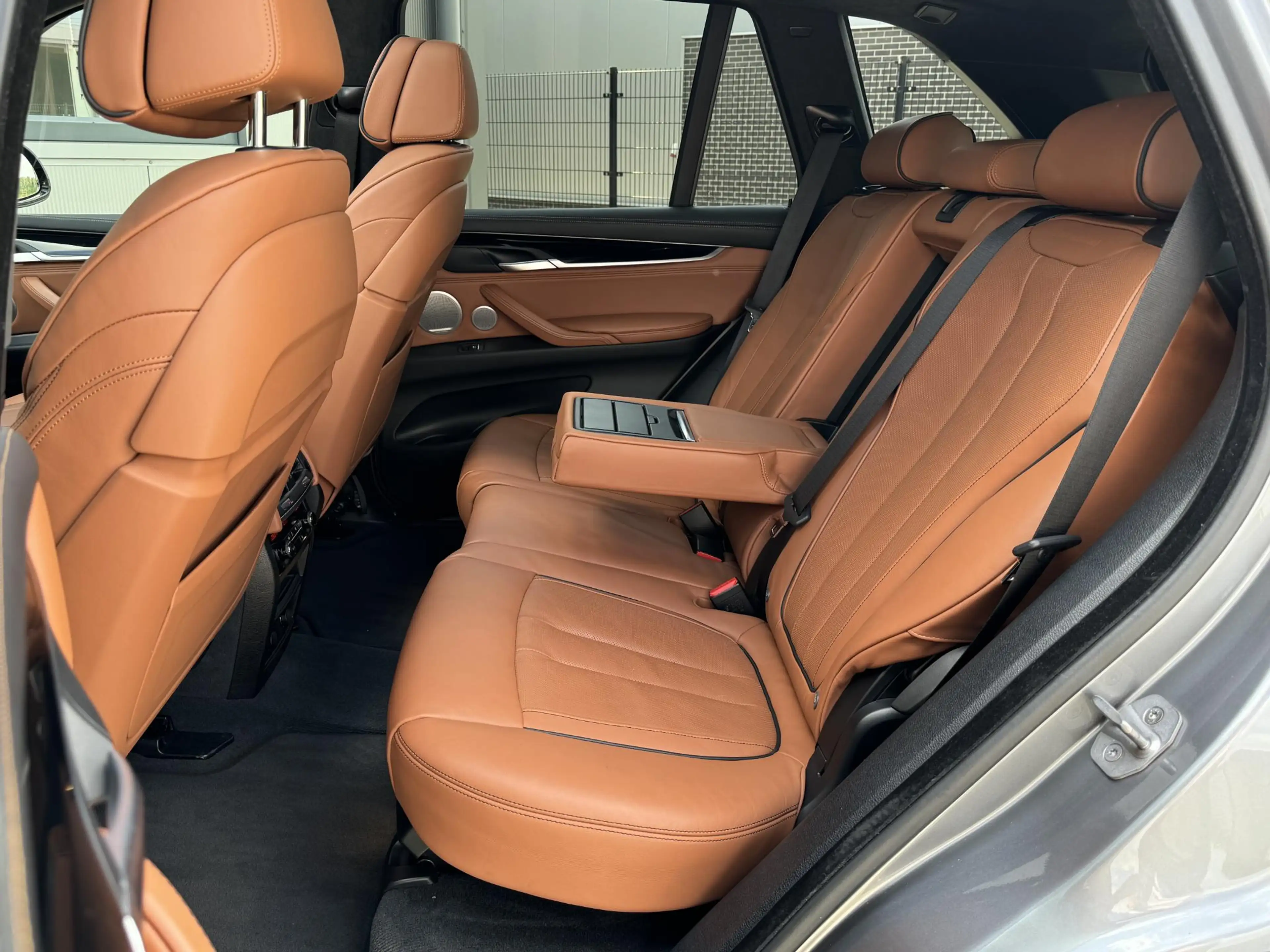 BMW X5 xDrive35i High Executive 306 PK | Individual | M s — photo 4