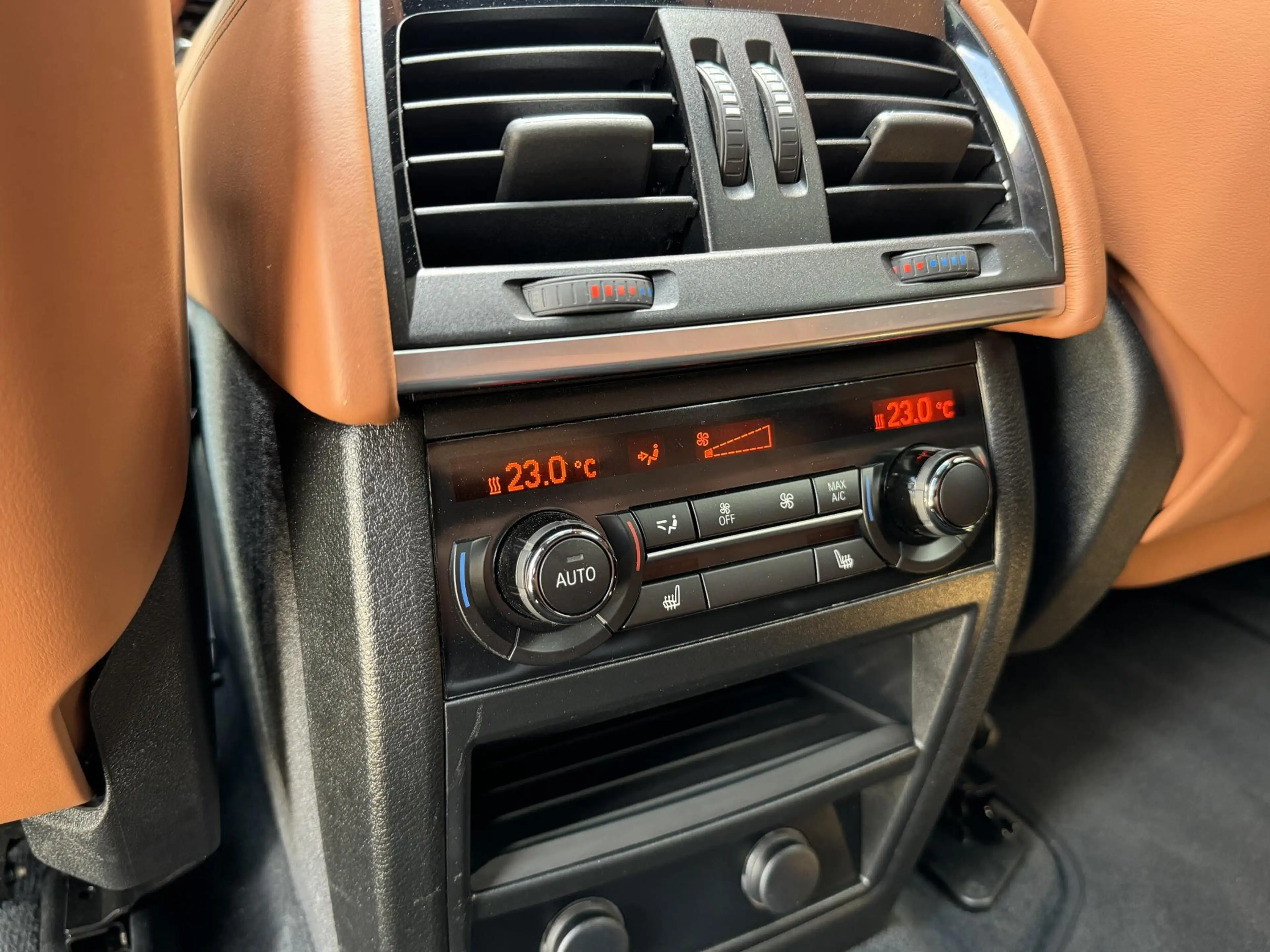 BMW X5 xDrive35i High Executive 306 PK | Individual | M s — photo 9
