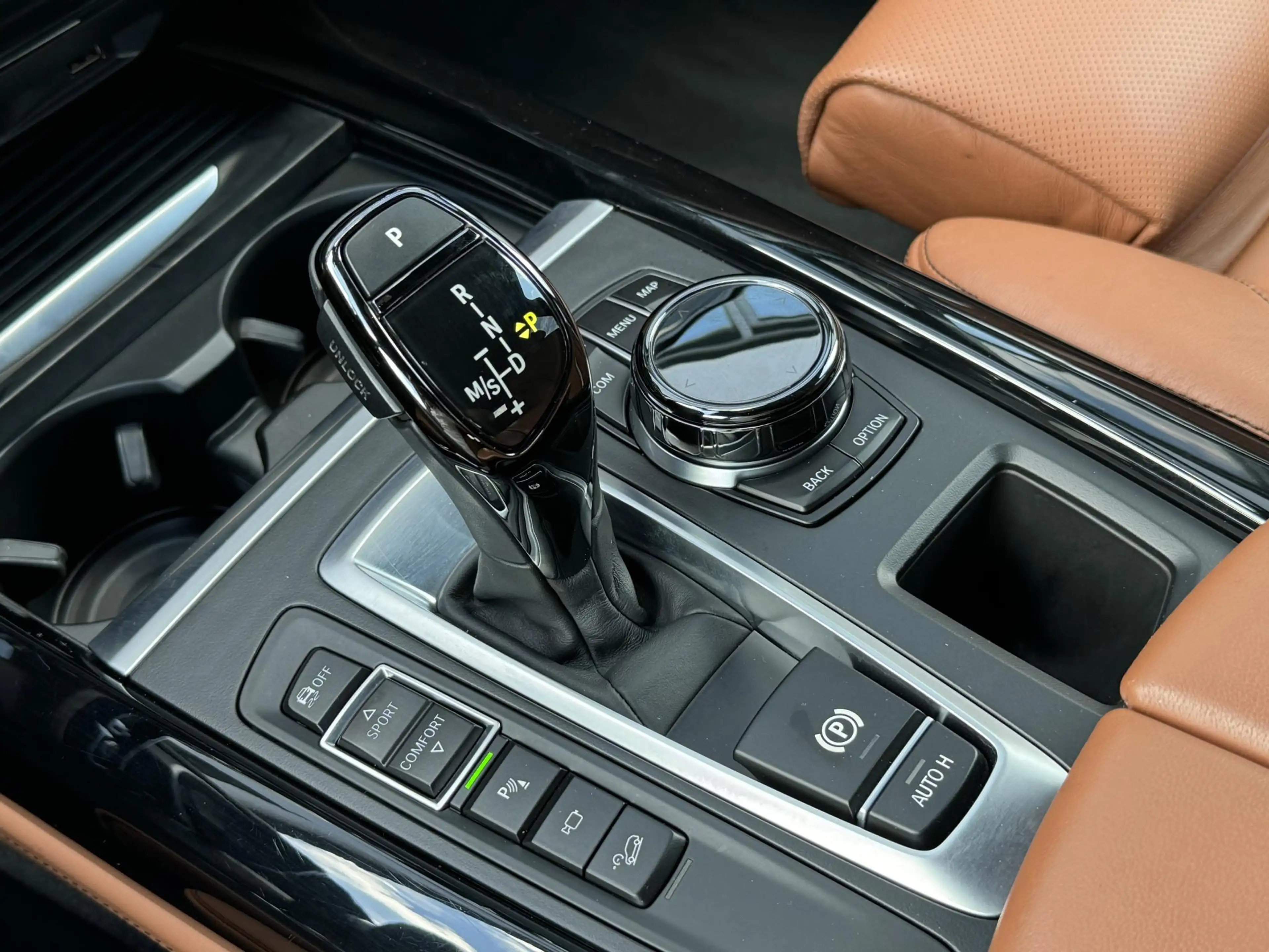 BMW X5 xDrive35i High Executive 306 PK | Individual | M s — photo 8