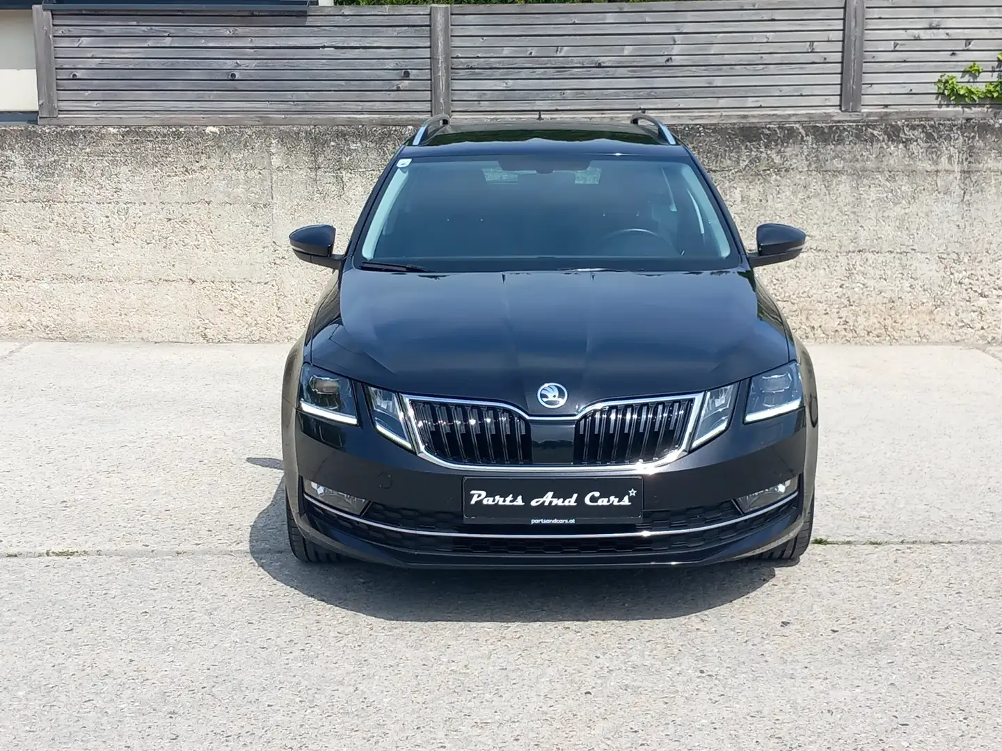 Skoda Octavia 1,6TDI STYLE|LED|ACC|CARPLAY|BLACK|NAVI Schwarz - 2