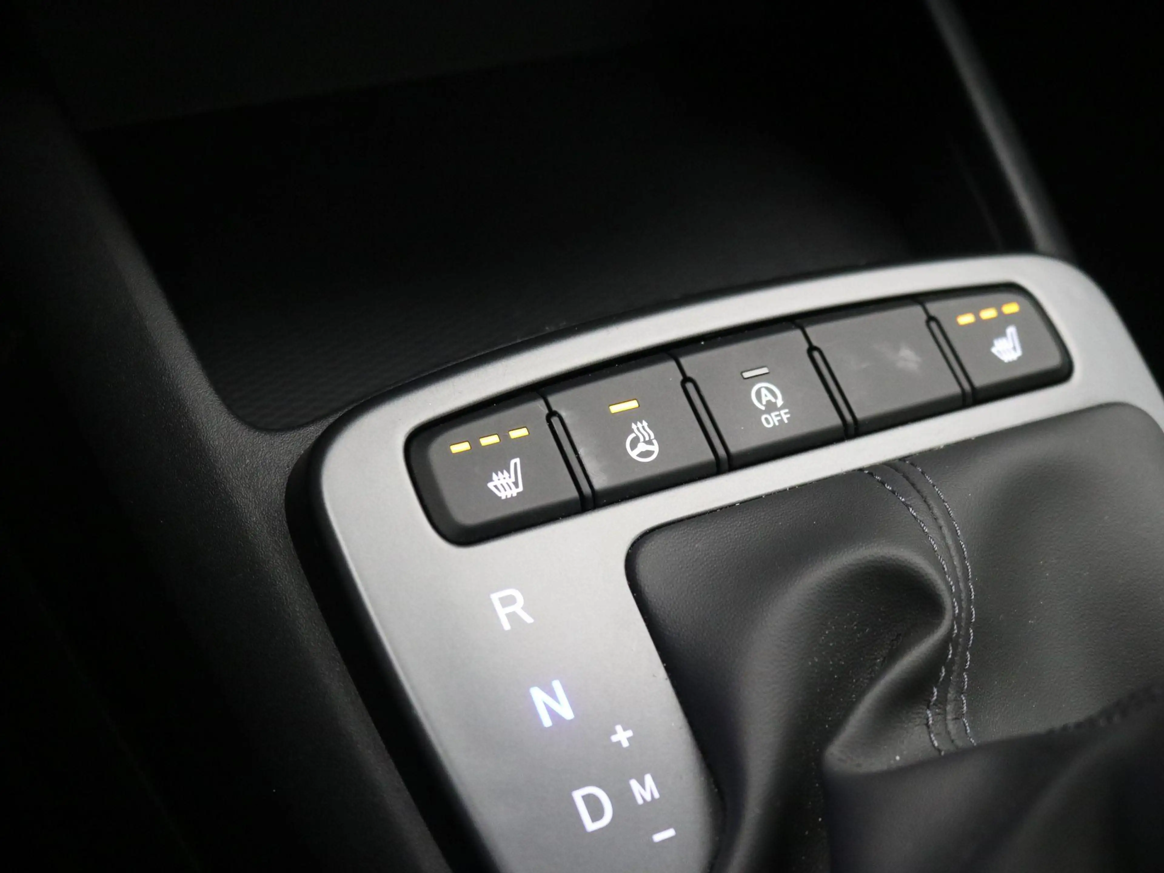 Hyundai i10 1.0 Comfort Smart 5-zits / Navigatie / Cruise Cont — photo 26