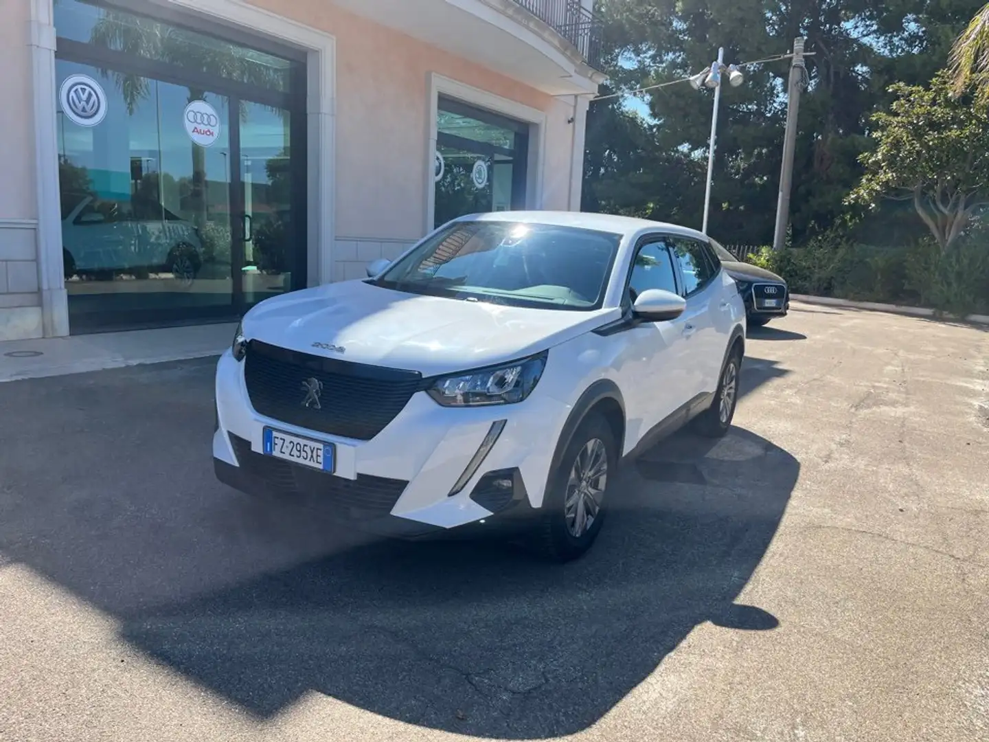 Peugeot 2008 2008 II 2020 1.2 puretech Active s Bianco - 2
