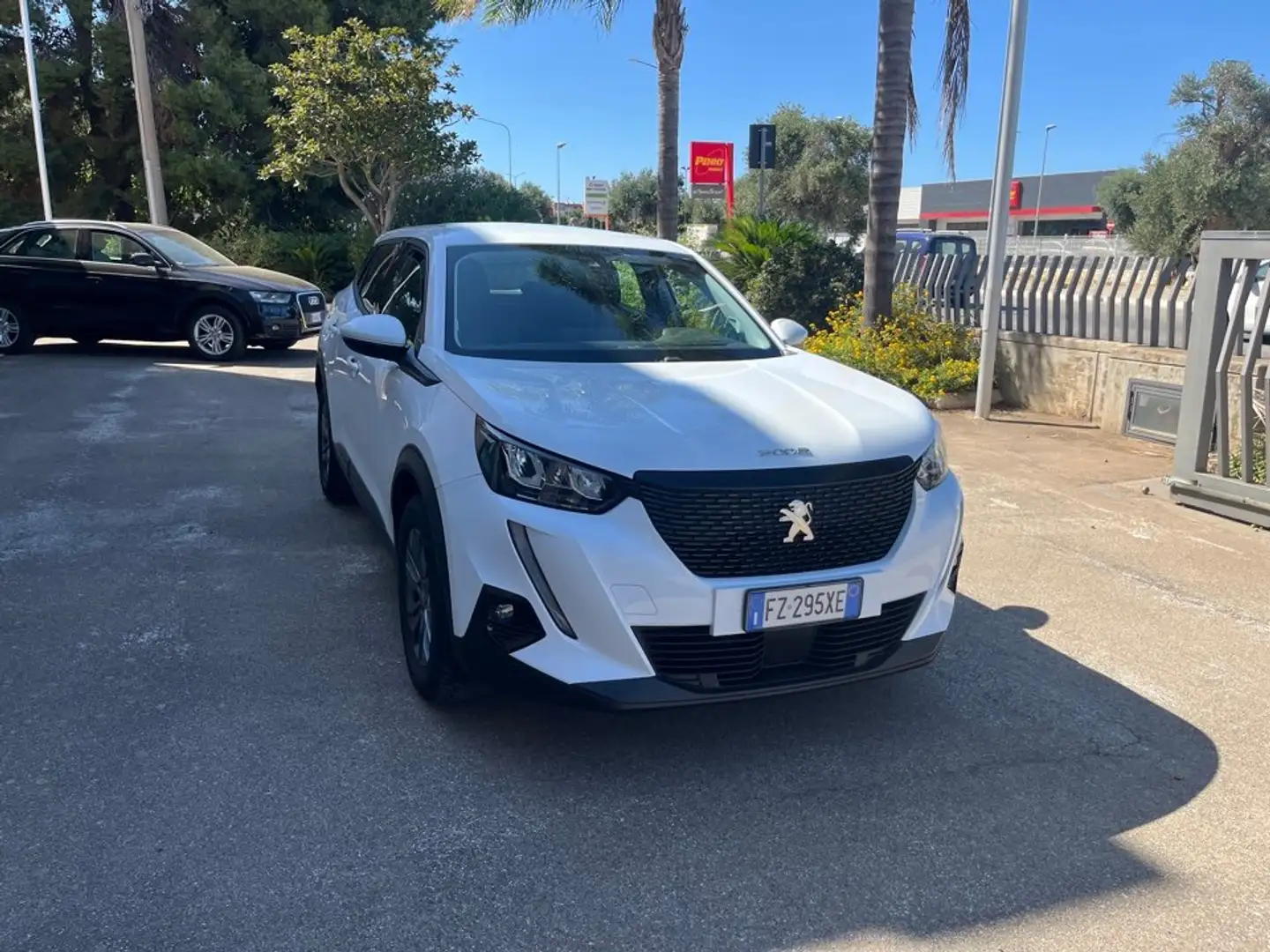 Peugeot 2008 2008 II 2020 1.2 puretech Active s Bianco - 1