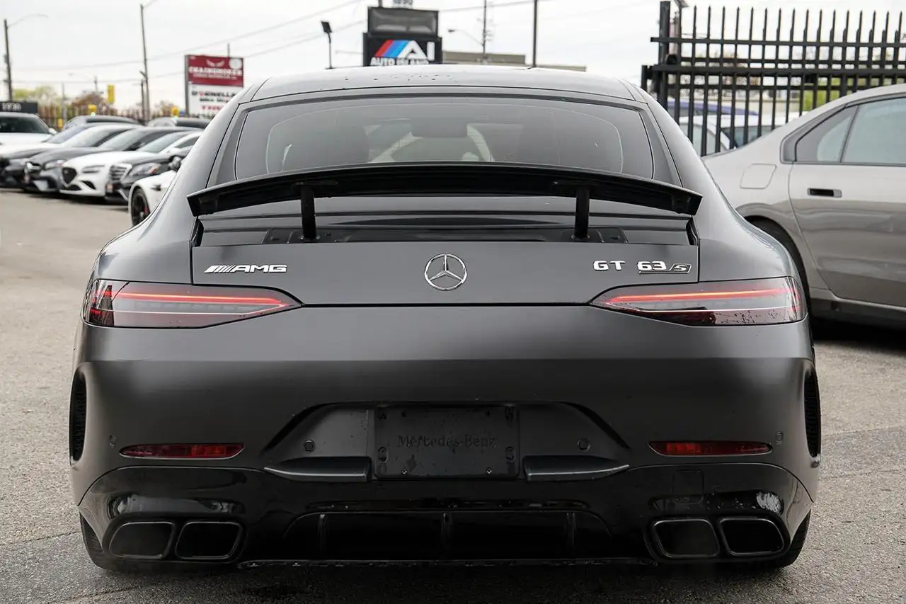 Mercedes-Benz AMG GT снимка Mercedes-Benz AMG GT