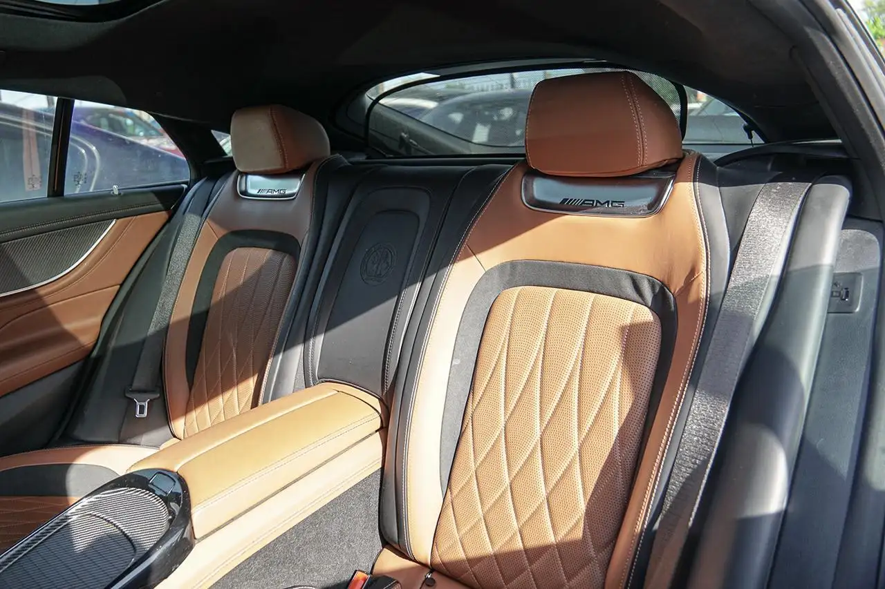 Mercedes-Benz AMG GT снимка Mercedes-Benz AMG GT