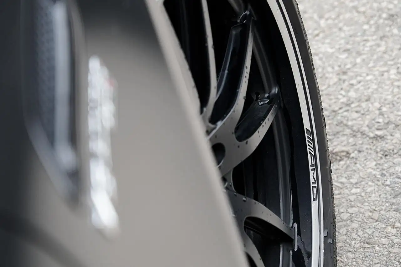 Mercedes-Benz AMG GT снимка Mercedes-Benz AMG GT