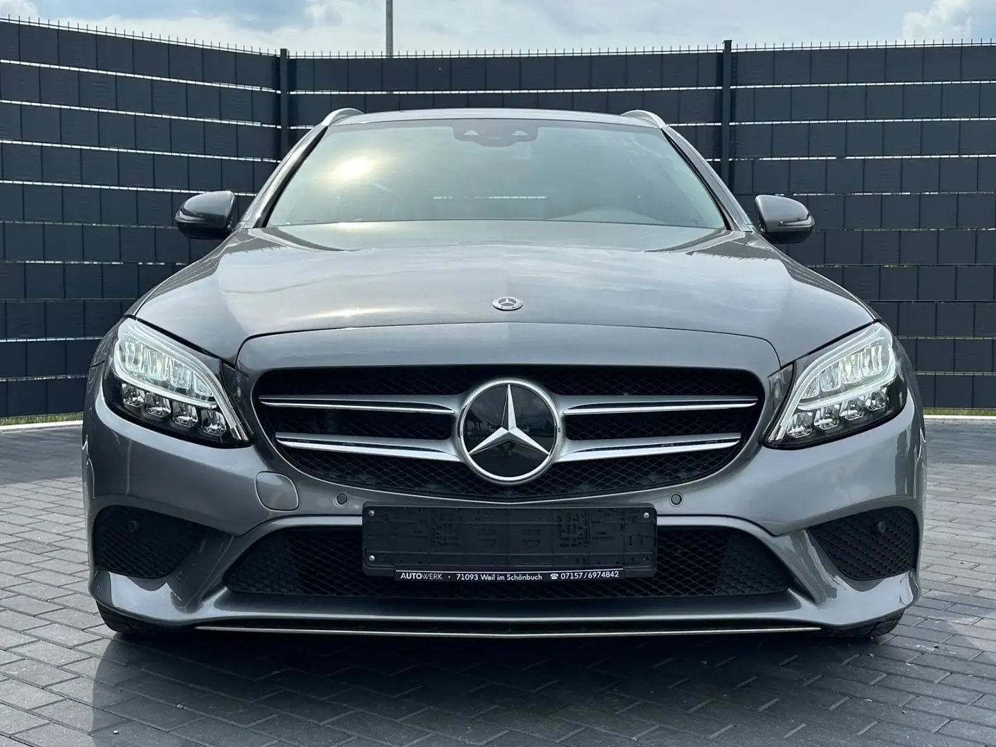 Mercedes-Benz C 180 T*9G-TRONIC*AVANTGARDE*CAM*TEMP*LED*NAVI* Grau - 2