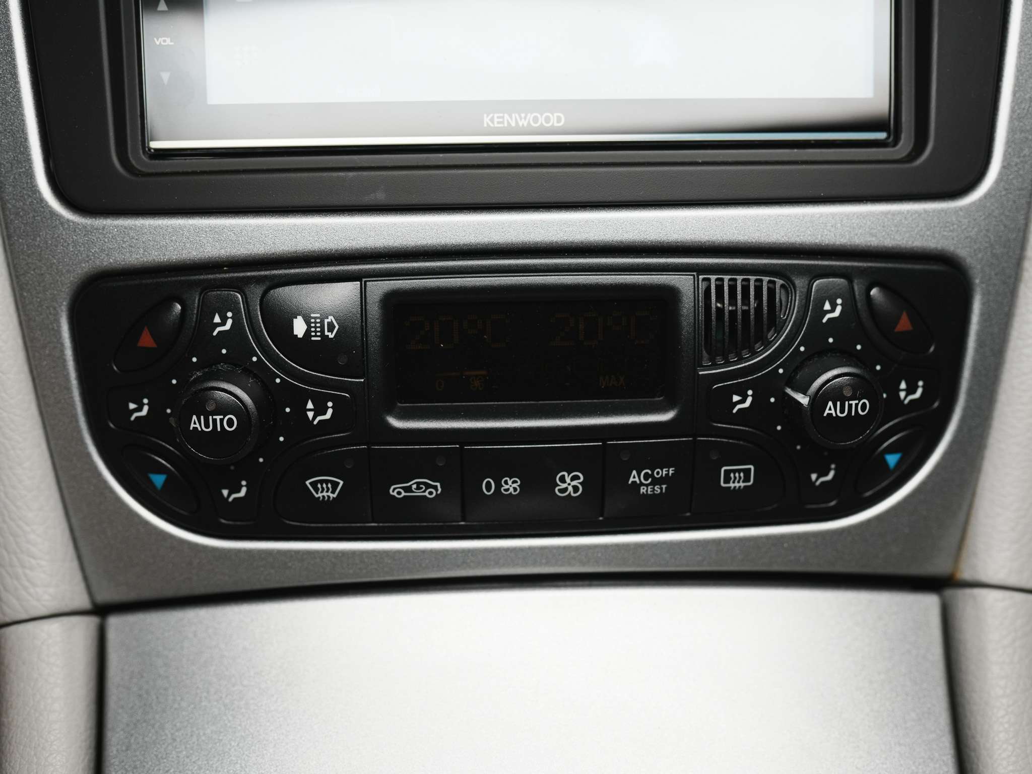 used 2004 Mercedes-Benz CLK car, priced at $37,900