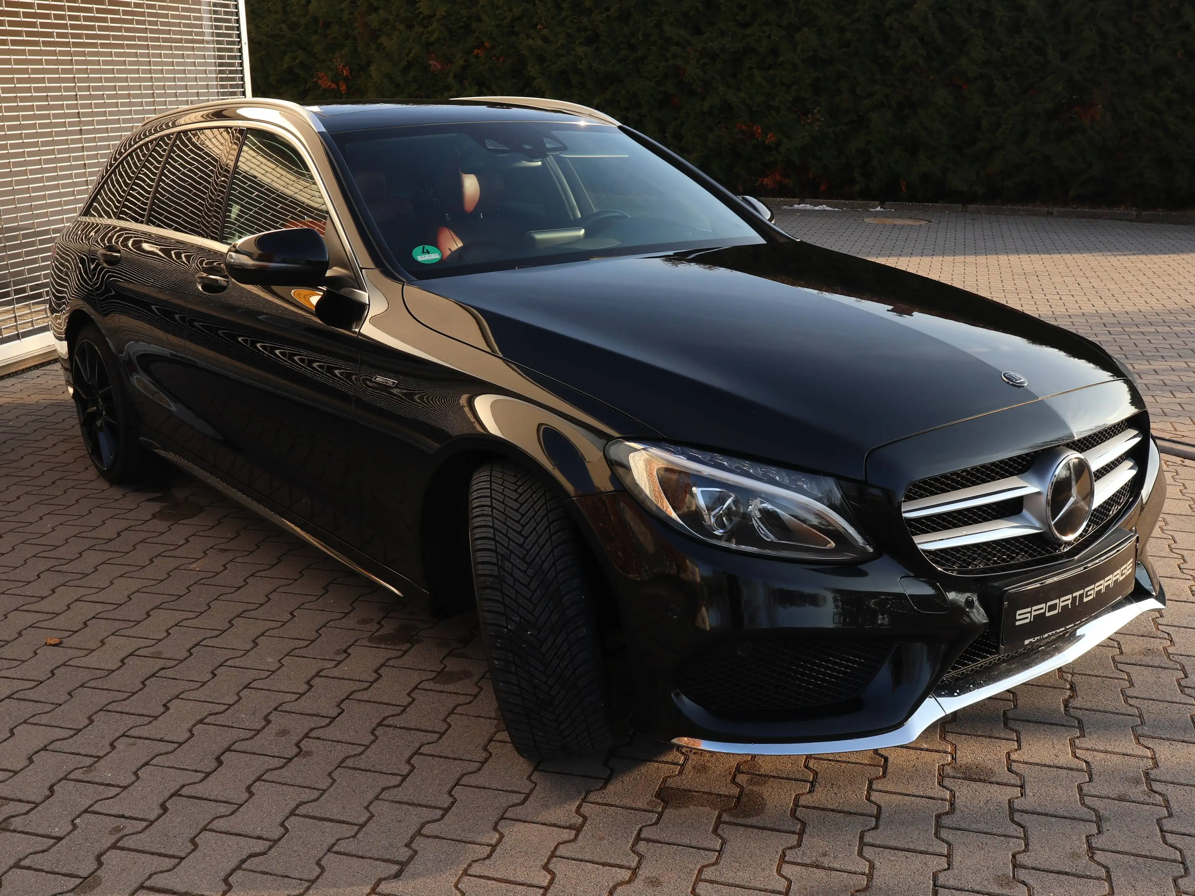 Mercedes-Benz C 200 d G-Tronic Plus T LED Navi Pano Kamera Distronic — photo 6