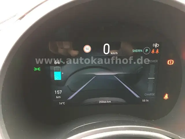 Fiat 500e view 10