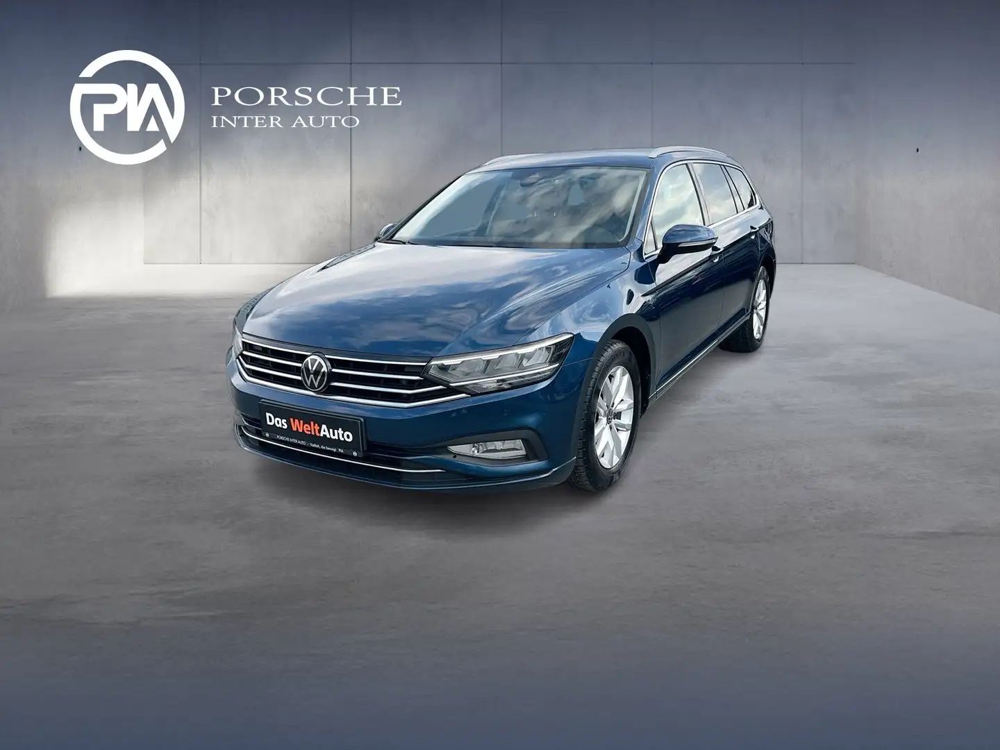 Volkswagen Passat Variant Business Blau - 1