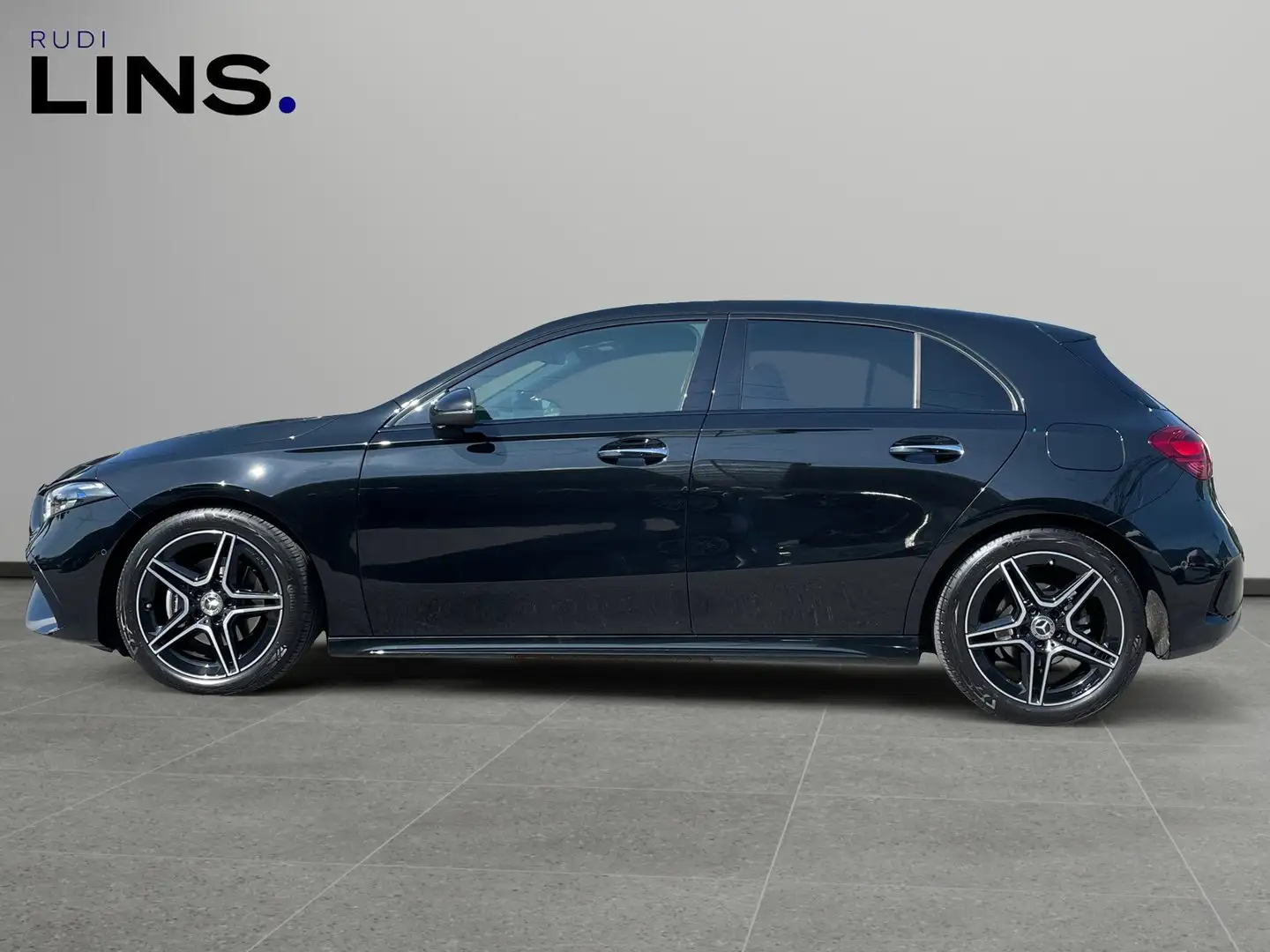 Mercedes-Benz A 180 A 180 d Schwarz - 2