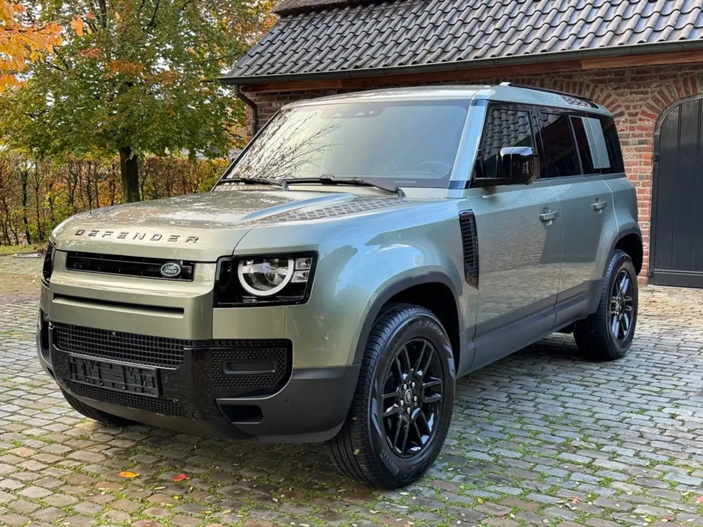 Land Rover Defender 110 LICHTE VRACHT/PANODAK/LUCHTVERING€65000+BTW Vert - 1