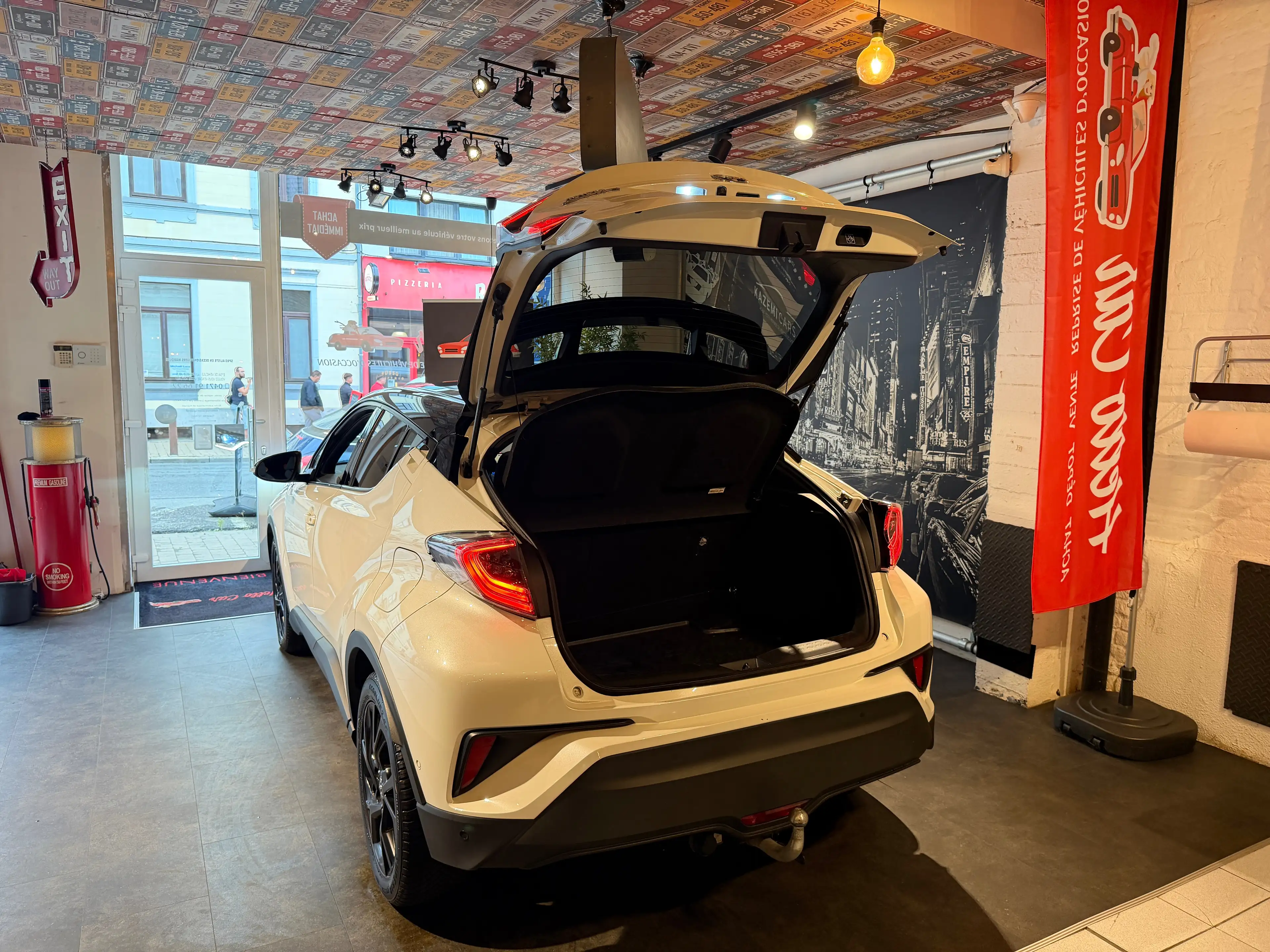 Toyota C-HR Hybrid 1.8i VVT-* BOITE AUTO * CAMERA * SIEGES CHAUFFANTS * GARANTIE TOYOTA — photo 9