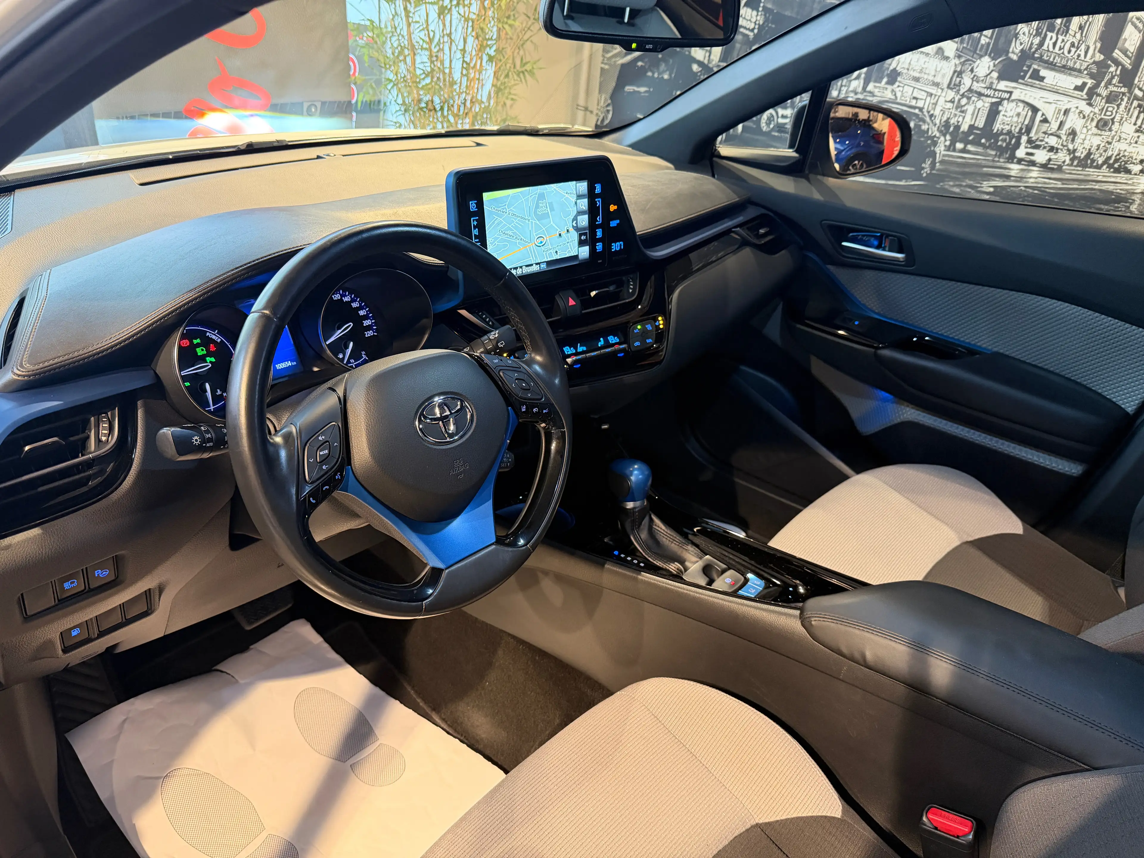 Toyota C-HR Hybrid 1.8i VVT-* BOITE AUTO * CAMERA * SIEGES CHAUFFANTS * GARANTIE TOYOTA — photo 13