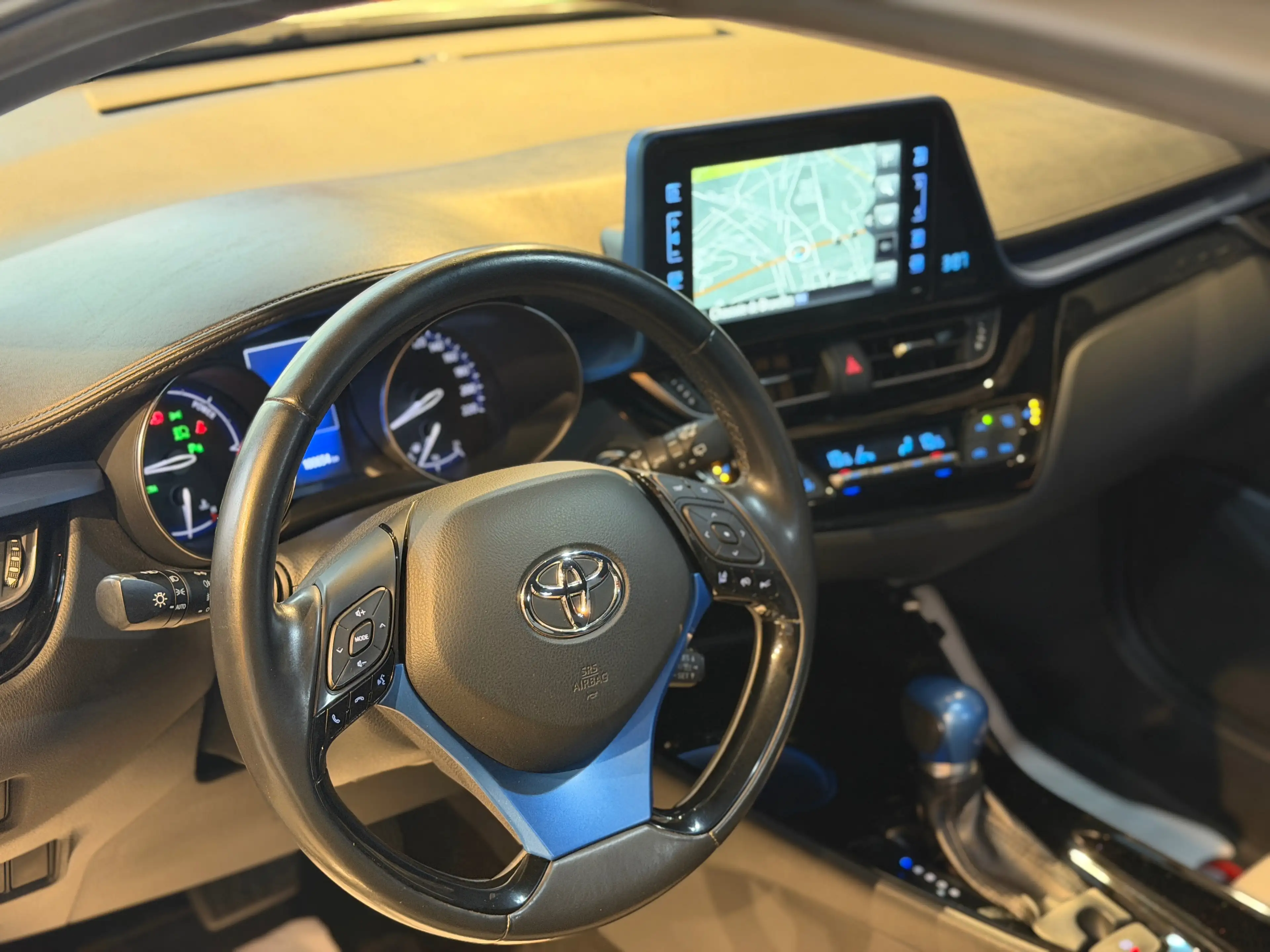Toyota C-HR Hybrid 1.8i VVT-* BOITE AUTO * CAMERA * SIEGES CHAUFFANTS * GARANTIE TOYOTA — photo 14