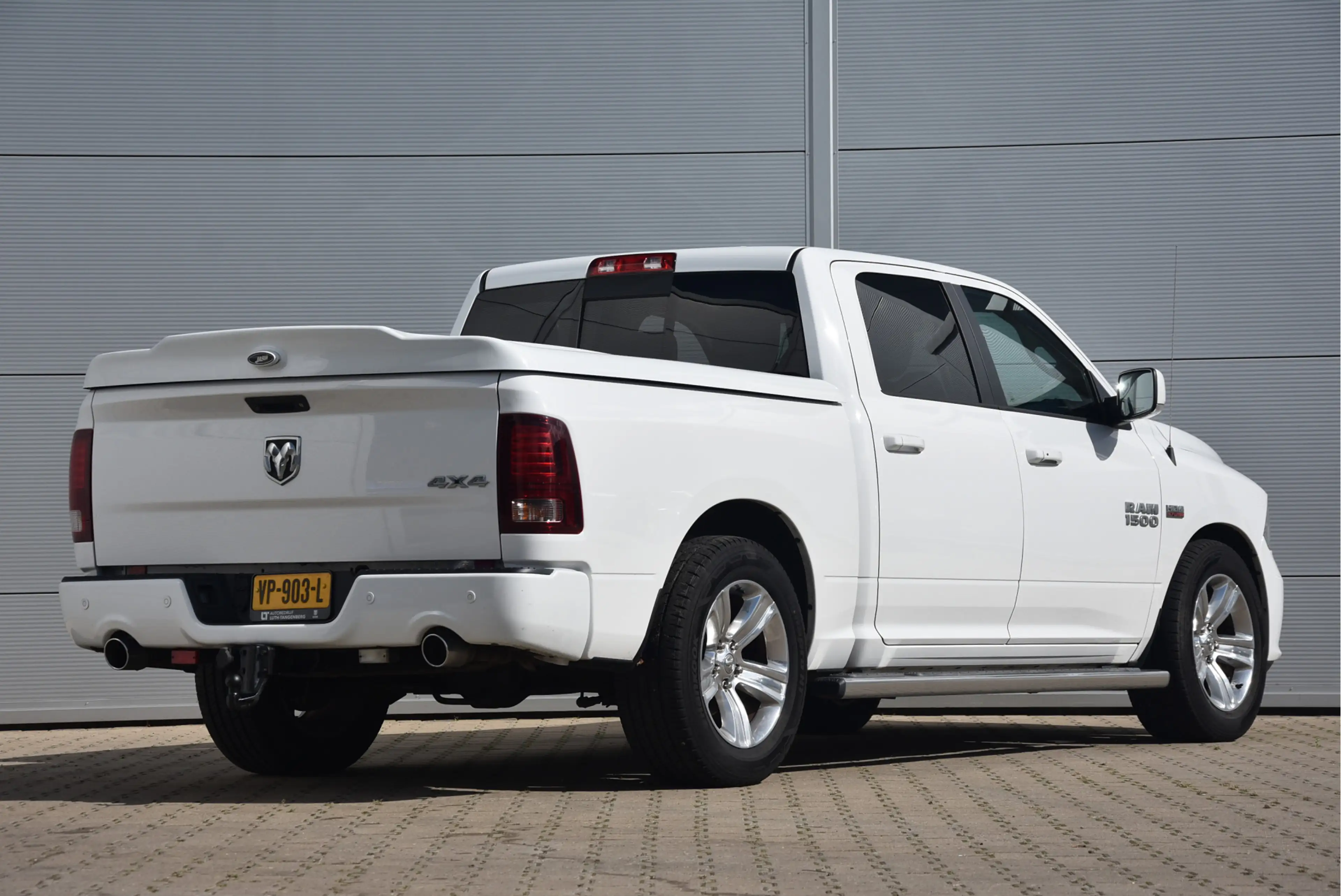 Dodge RAM 1500 5.7 V8 4x4 Crew Cab Sport | Lucht | 2e eigena — photo 2