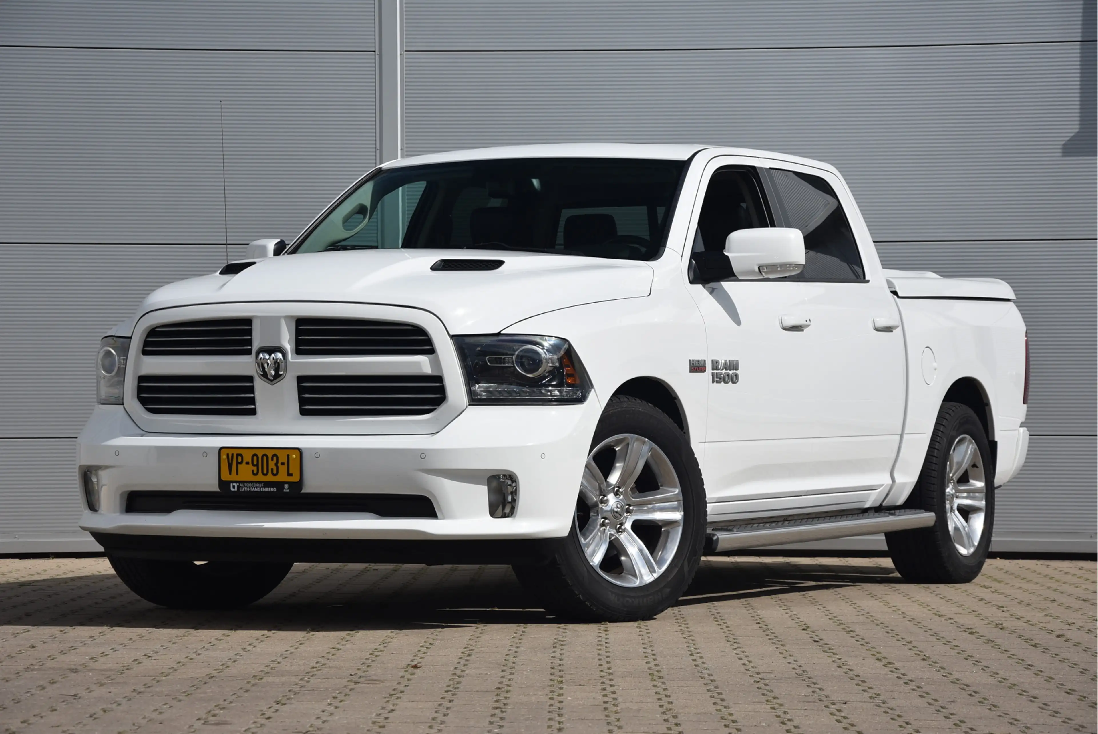 Dodge RAM 1500 5.7 V8 4x4 Crew Cab Sport | Lucht | 2e eigena — photo 23